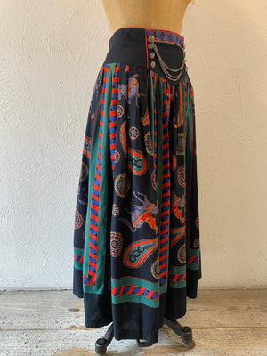 scarf pattern skirt