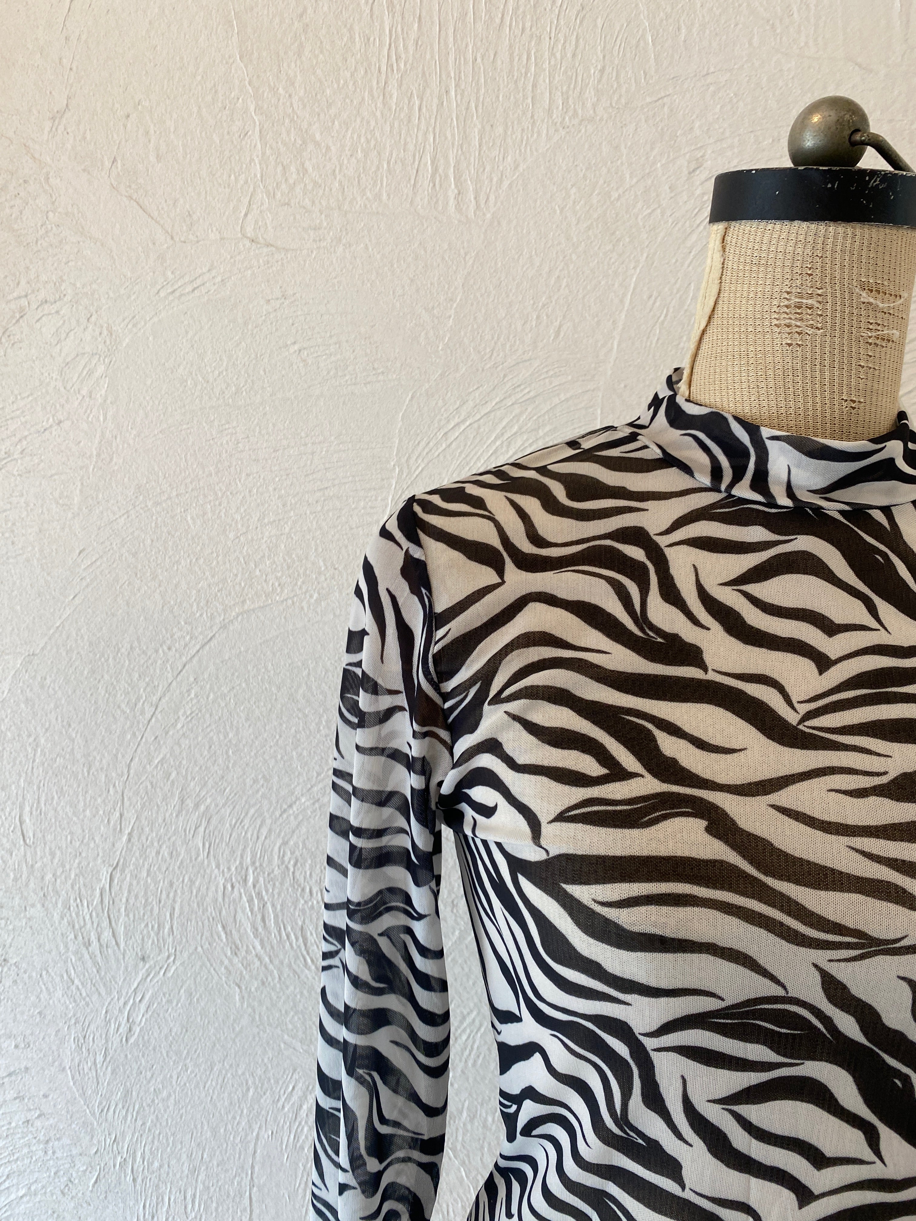 zebra mesh T