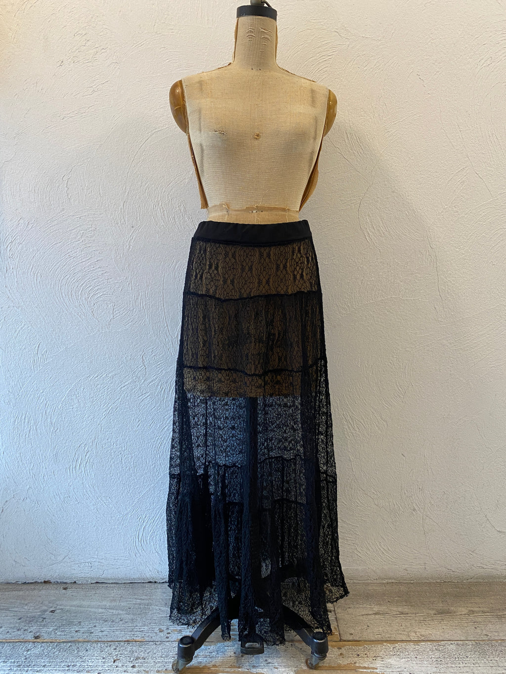 lace tiered skirt
