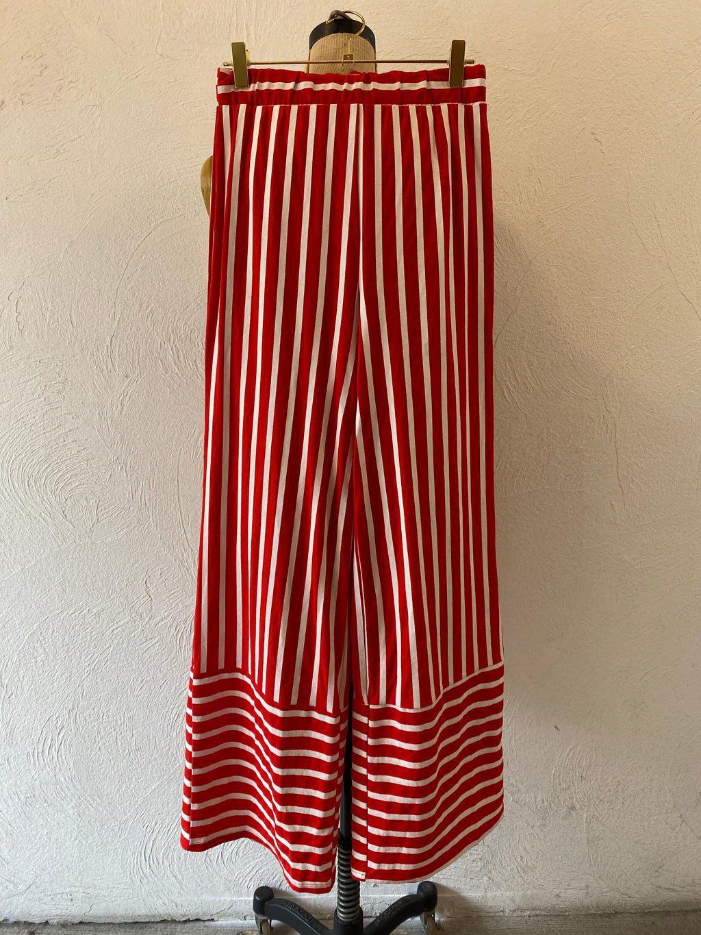 switching stripe wide pants