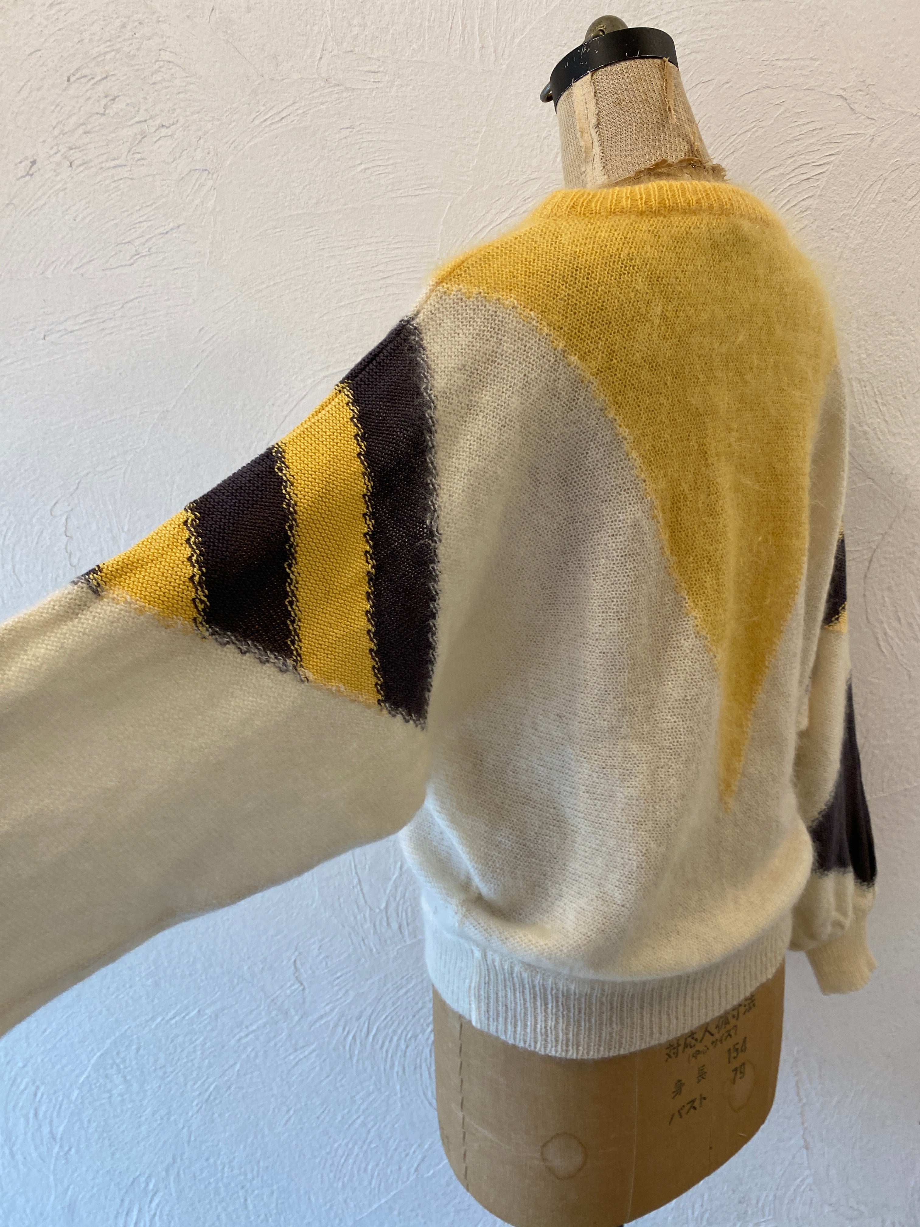 triangle mohair knit