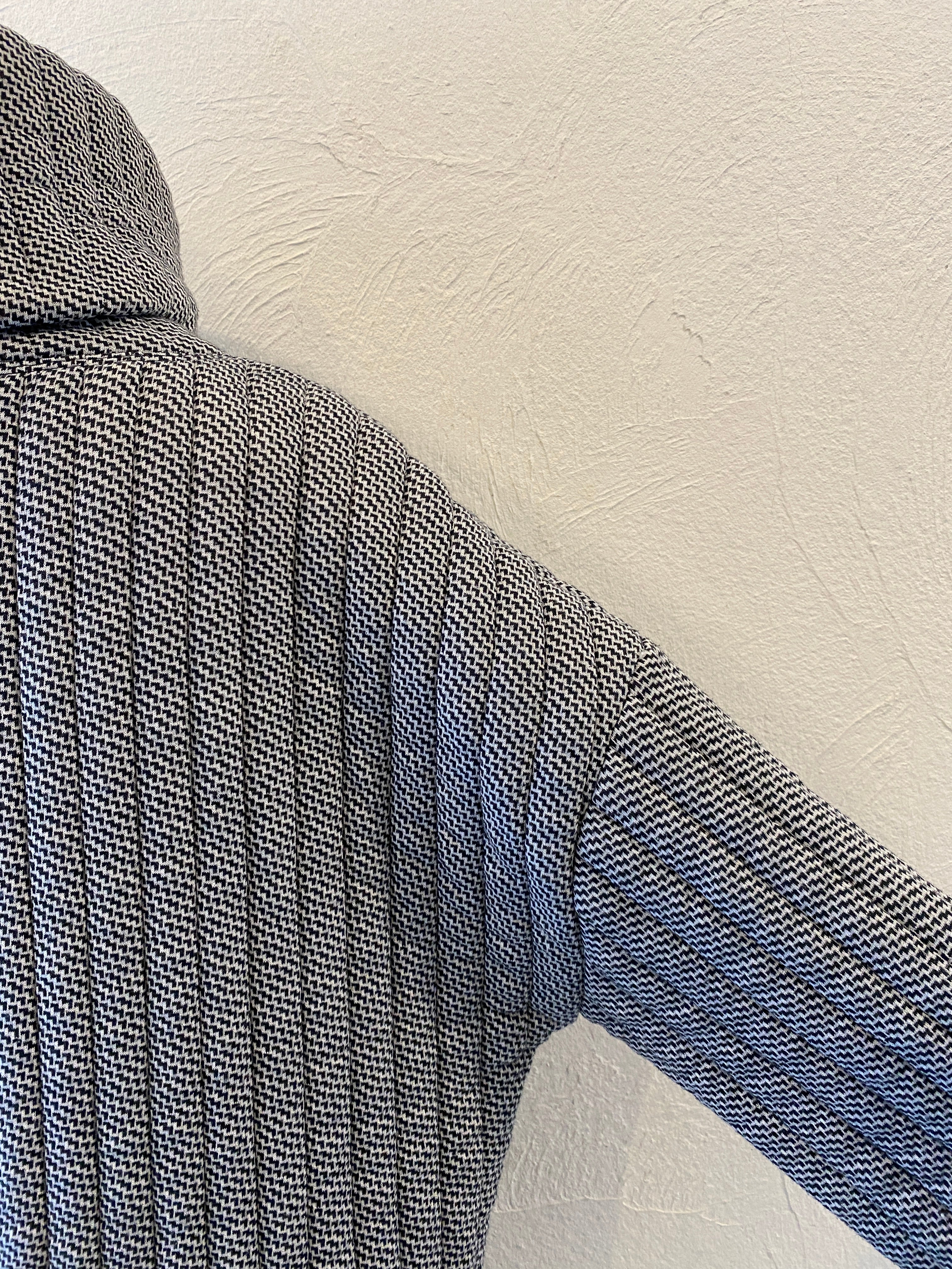 padding pullover