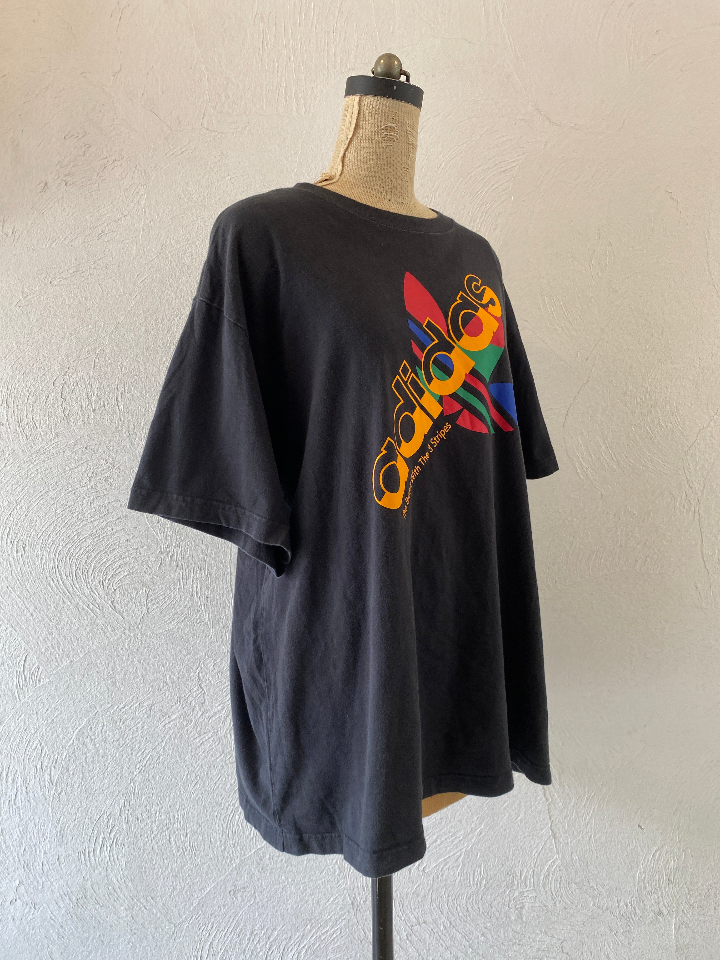 color adidas T