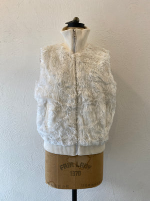 fur rib vest