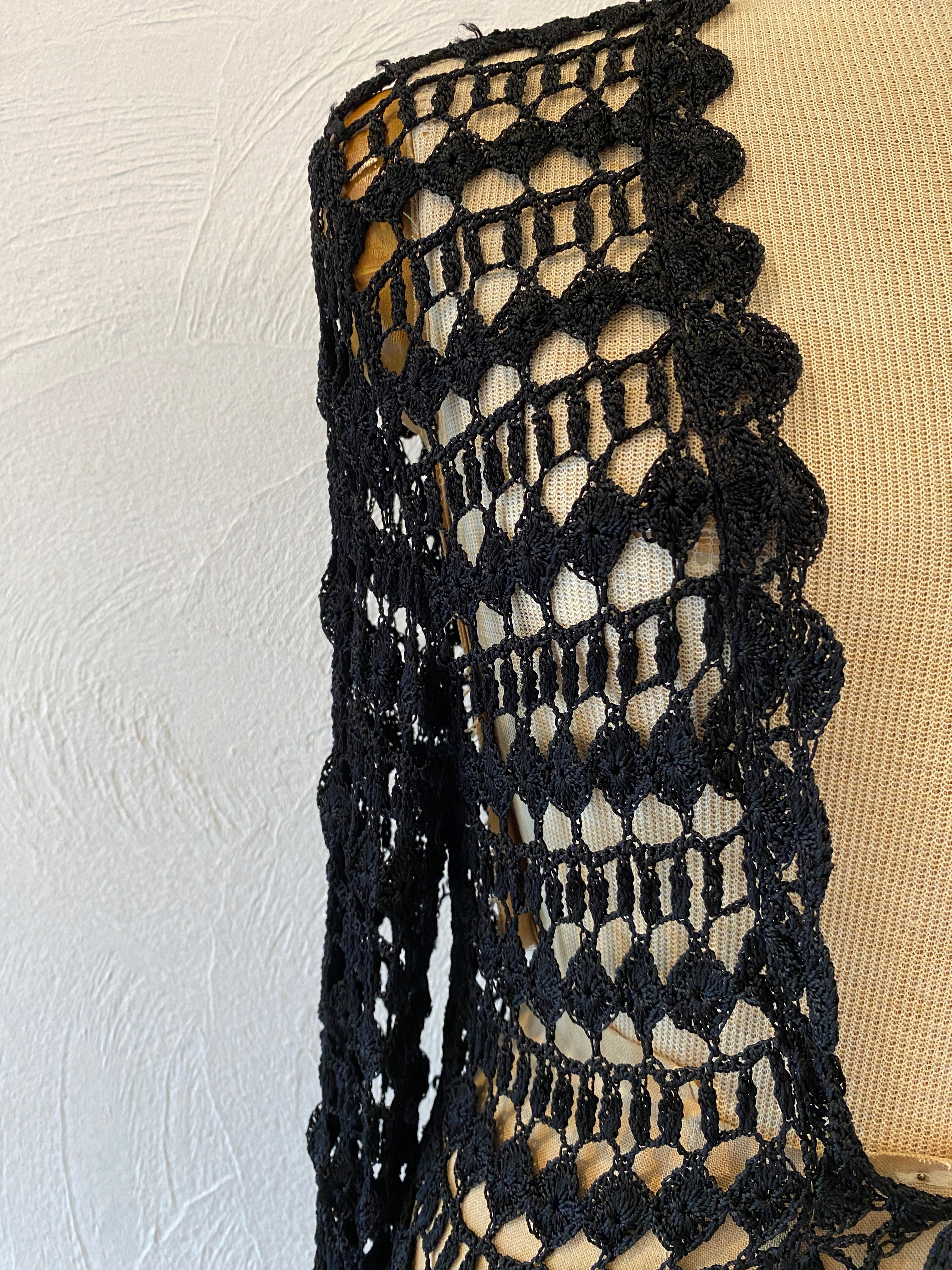 black motif cardigan