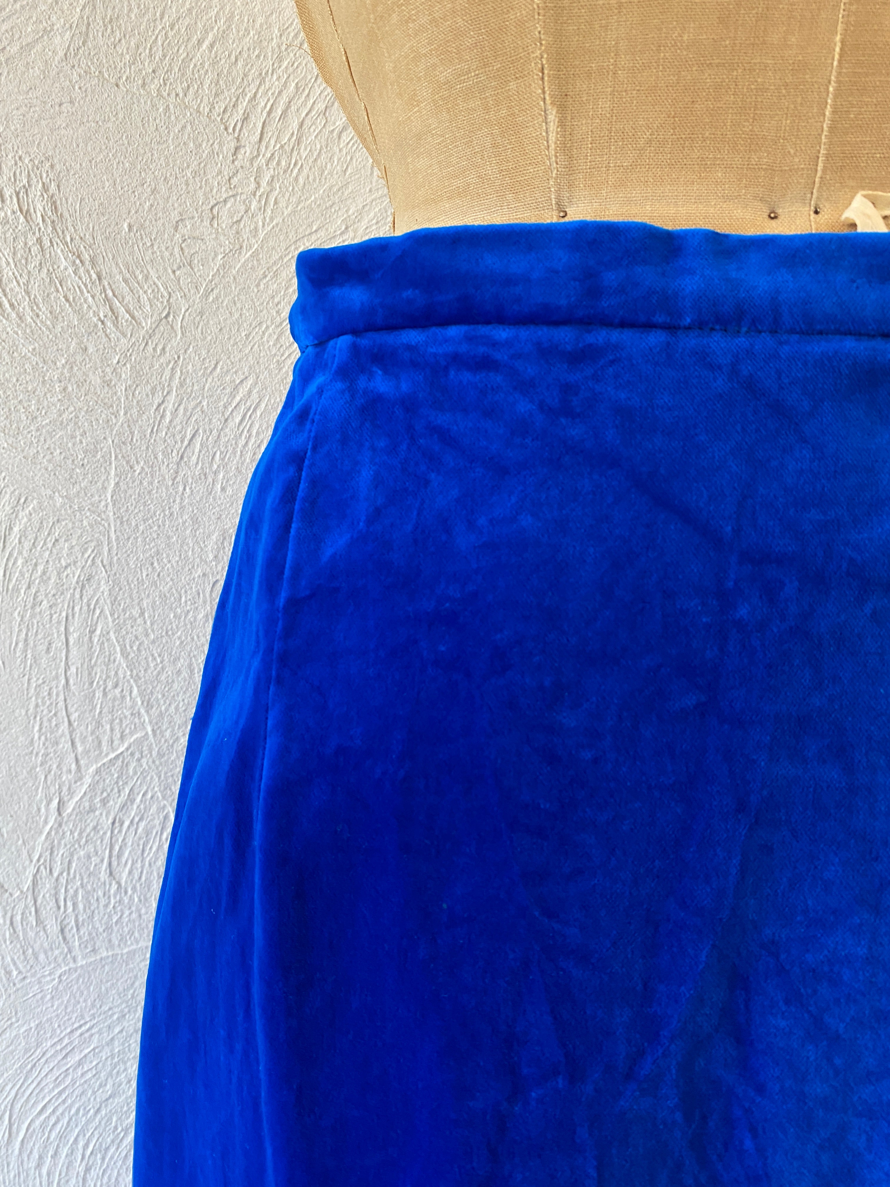 deep blue velours skirt