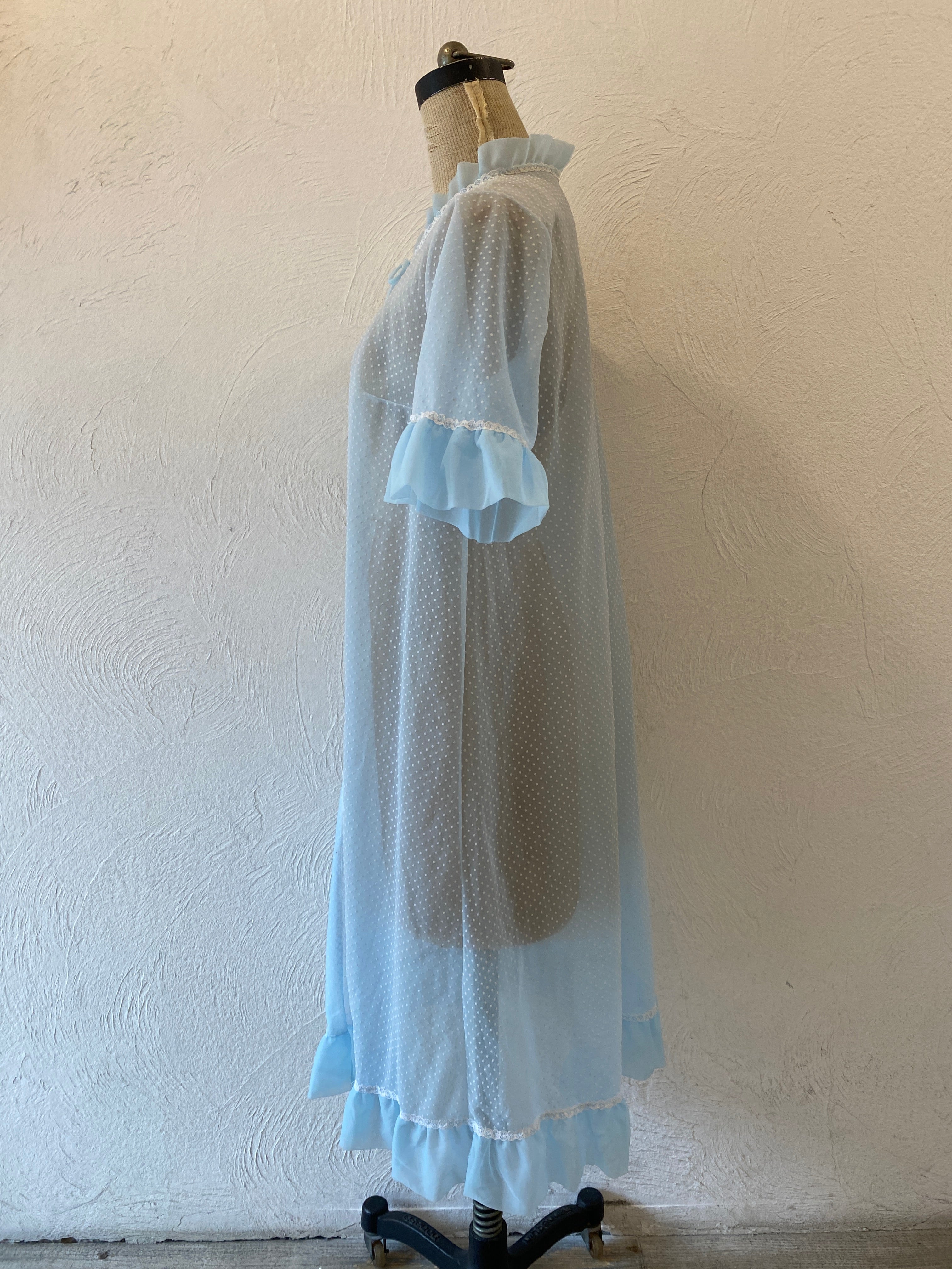 dot through gown