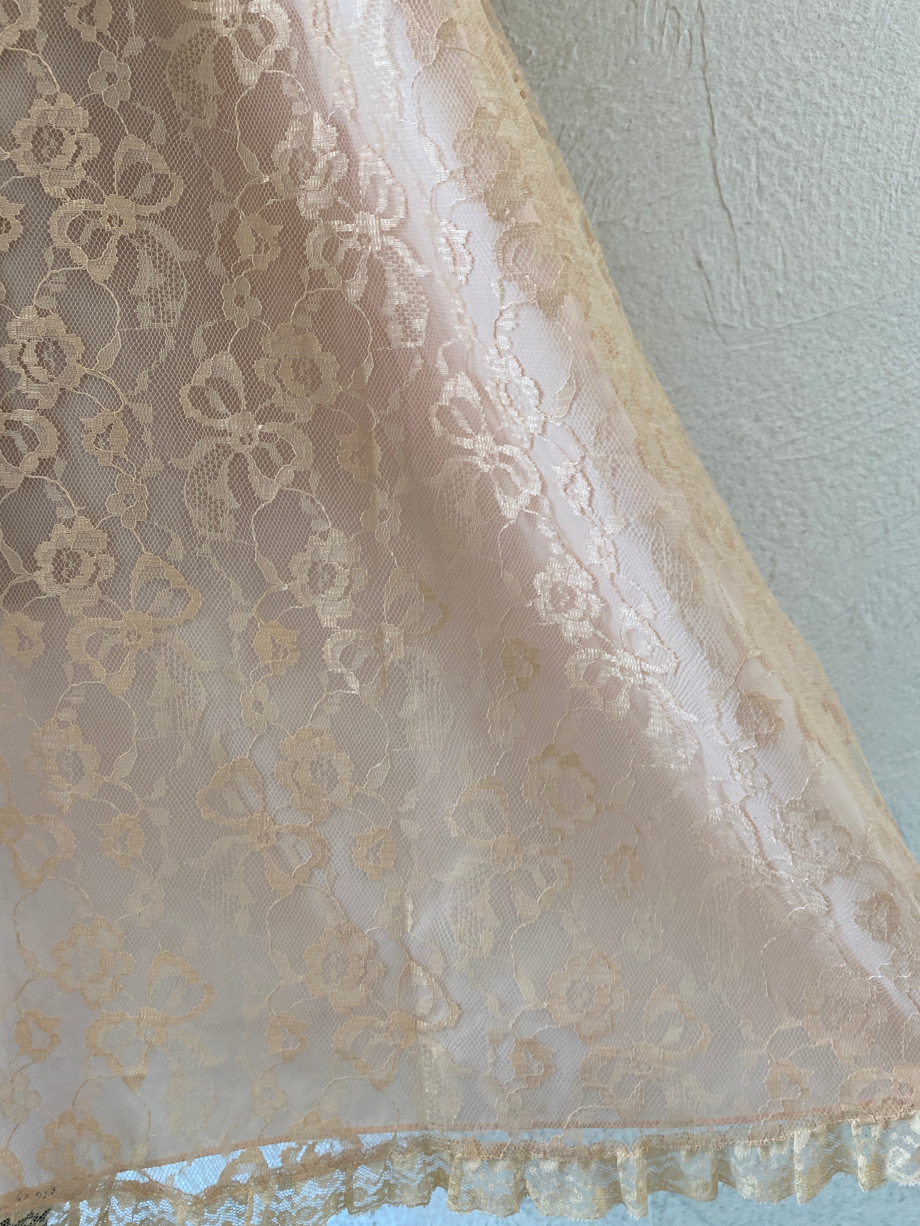 old ribbonlace gown