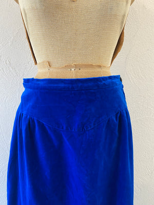 deep blue velours skirt