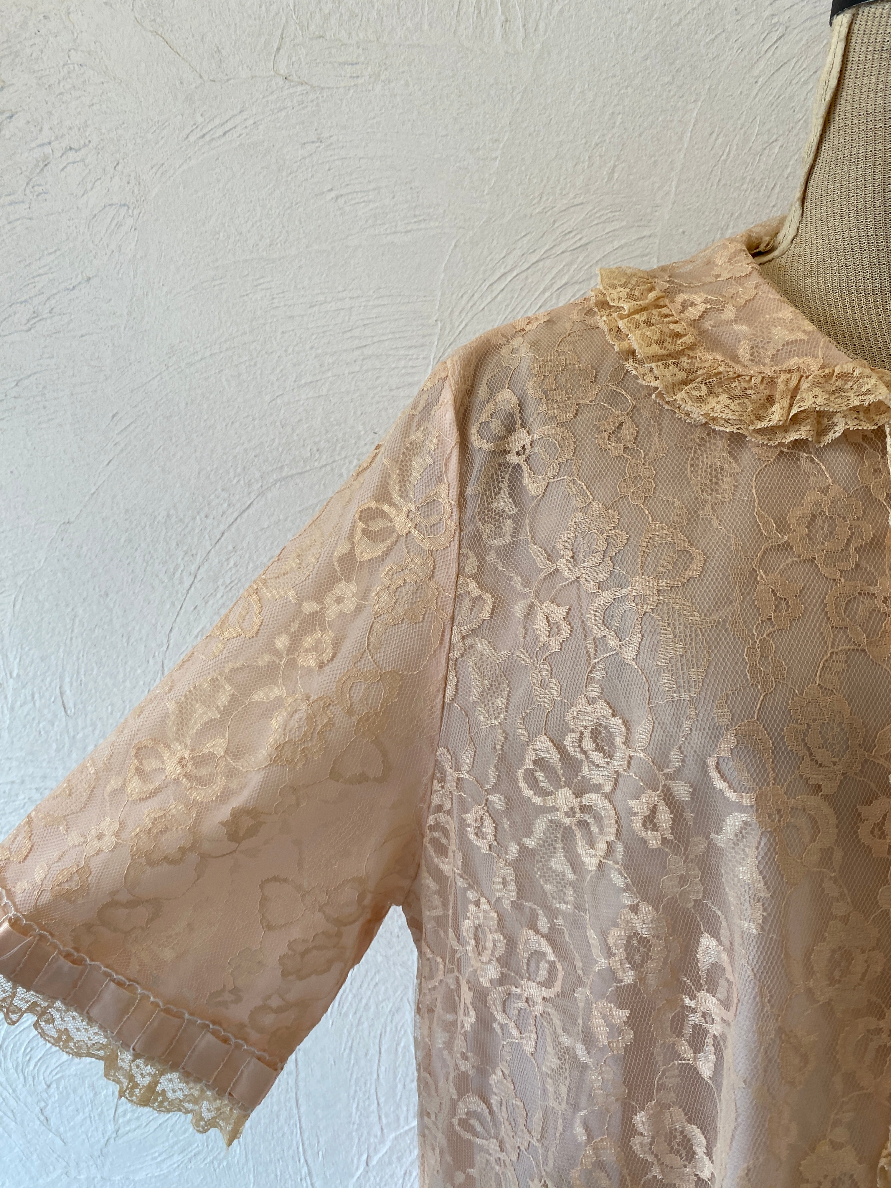 old ribbonlace gown