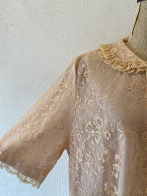 old ribbonlace gown