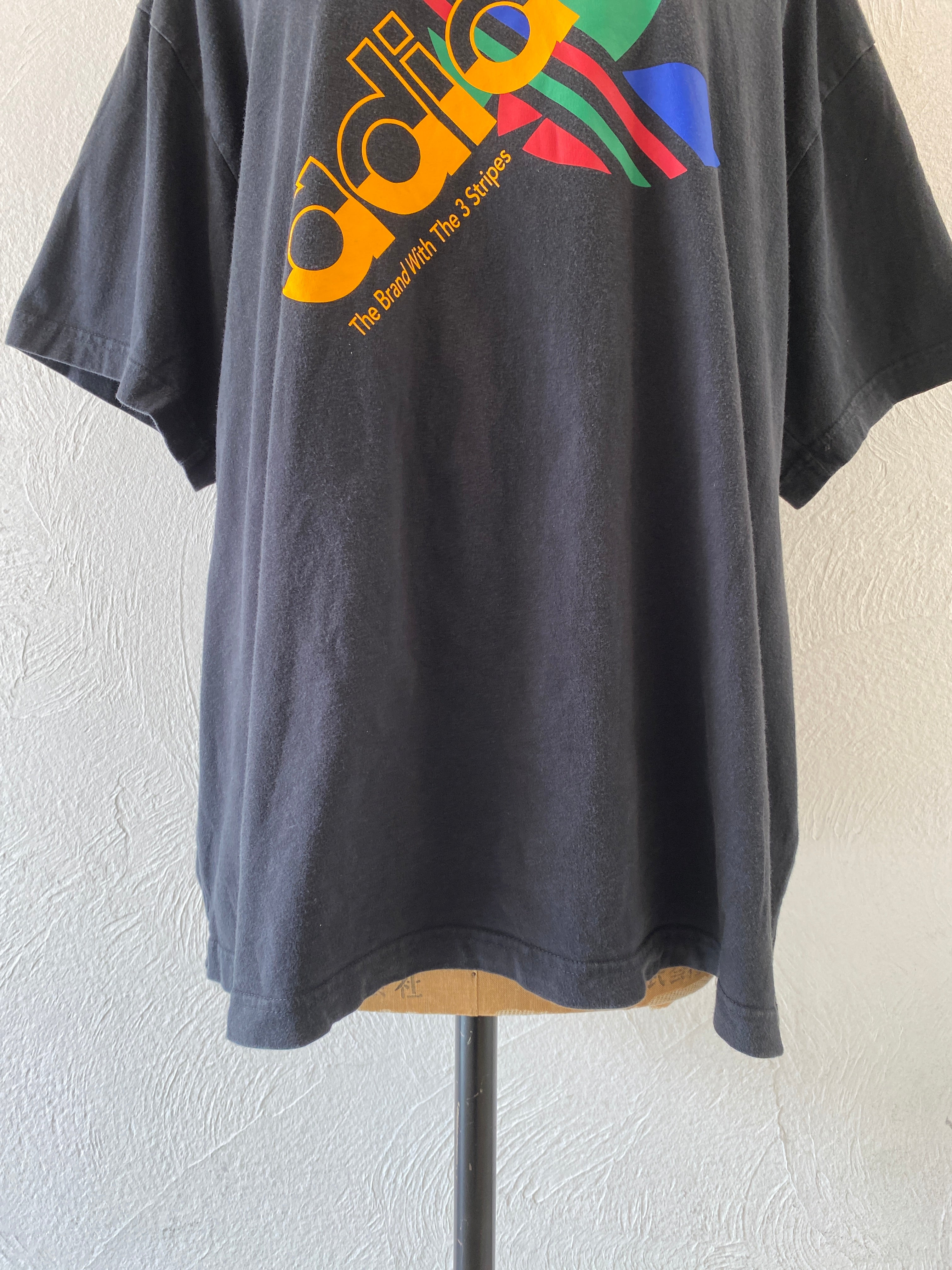 color adidas T