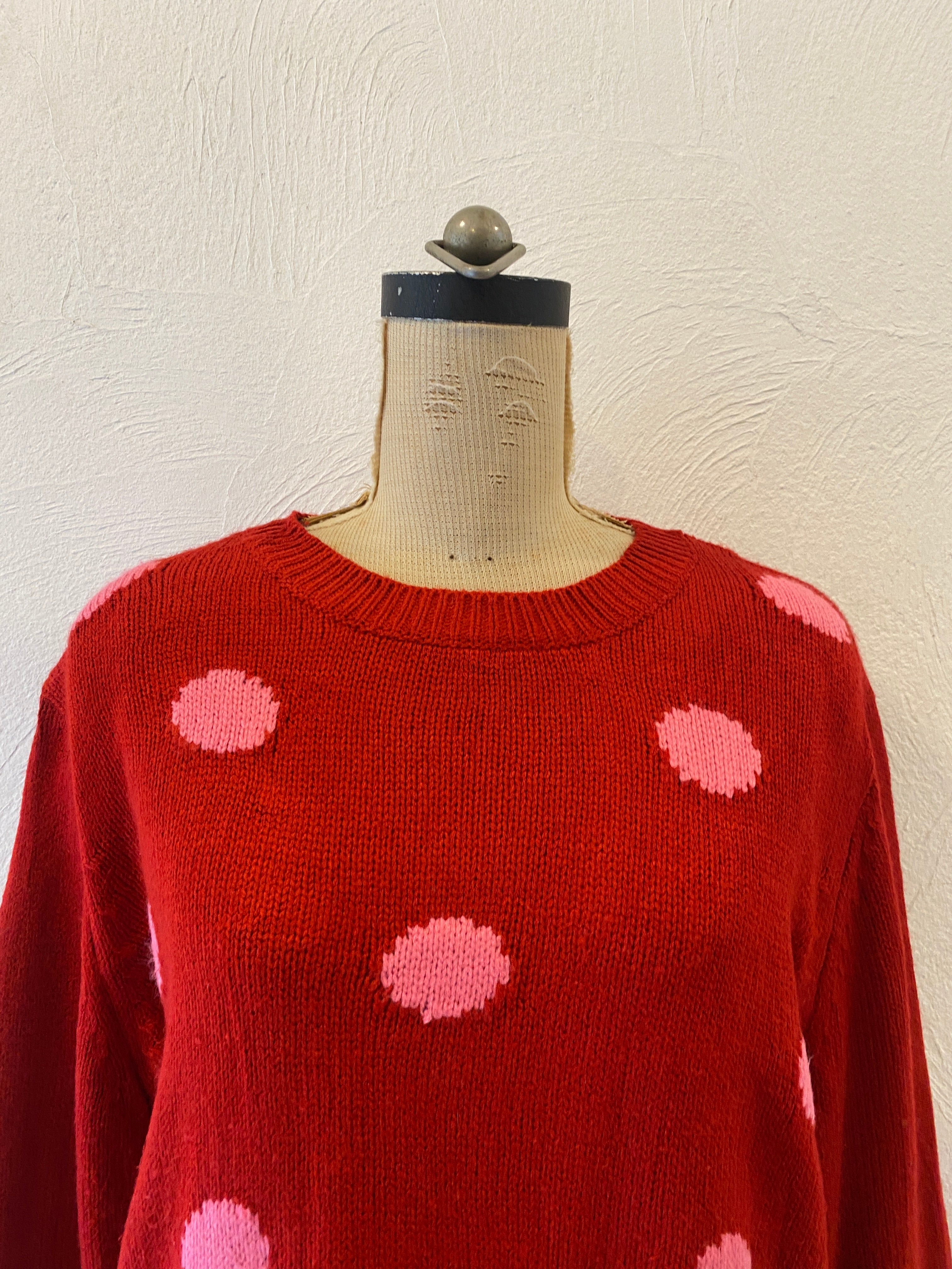 big dot knit