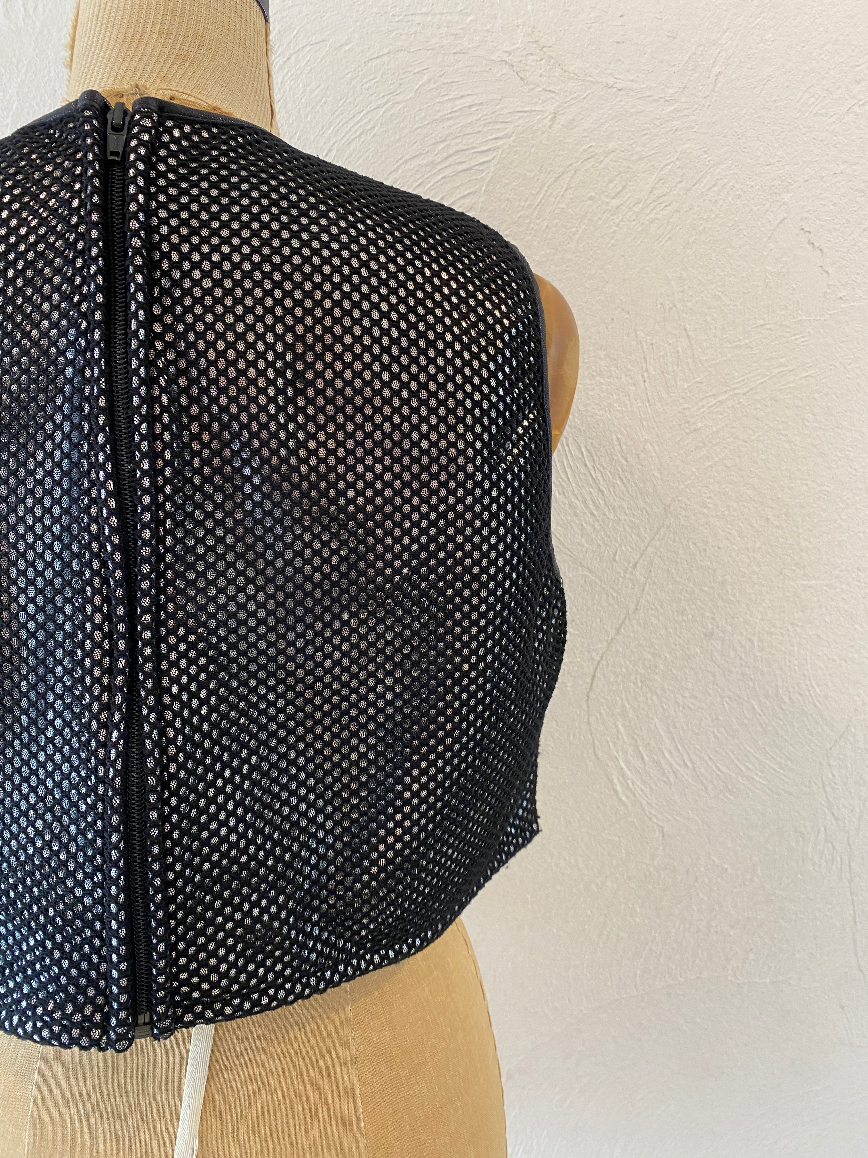 silver bonding mesh vest