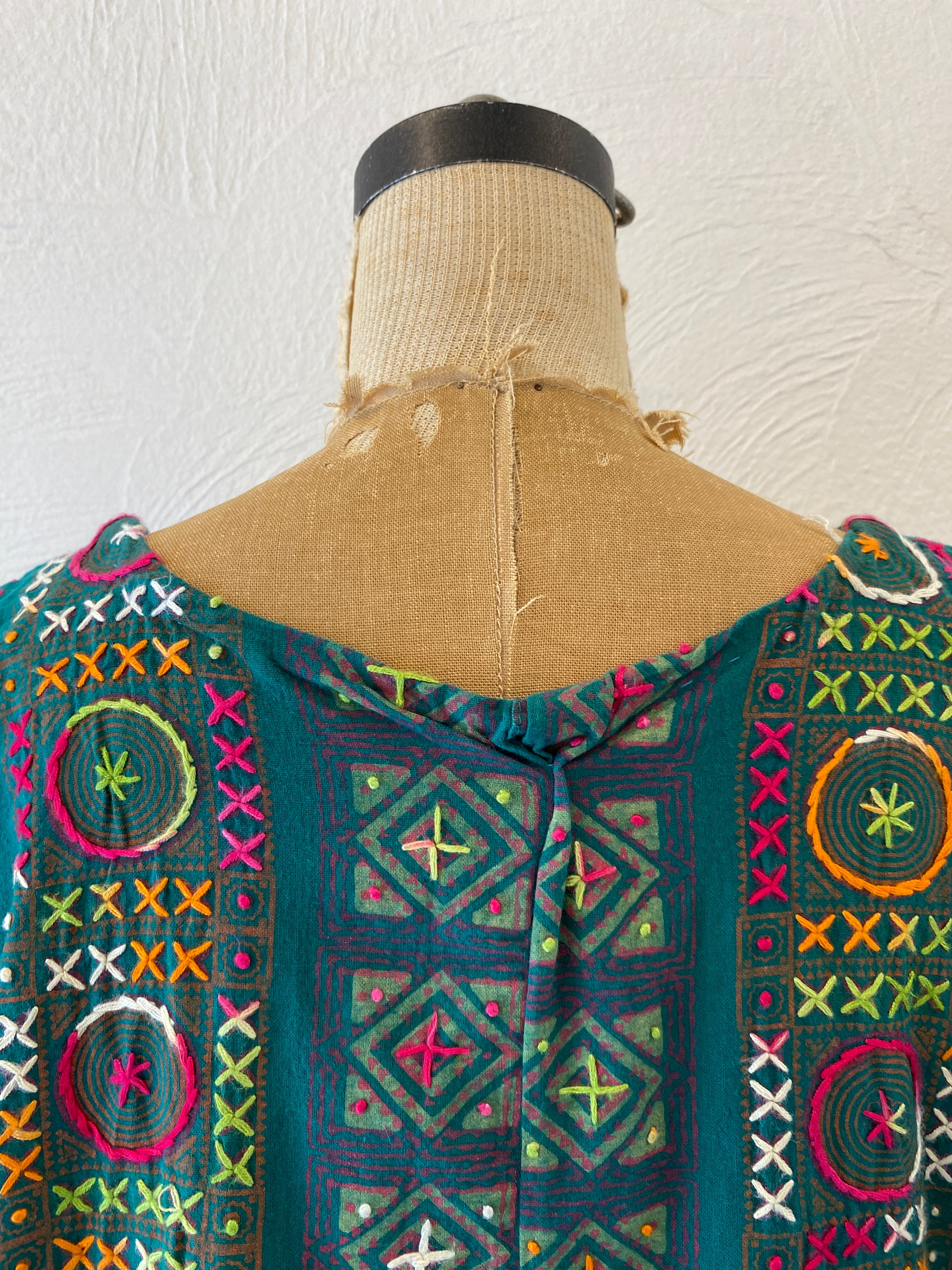embroidery long vest
