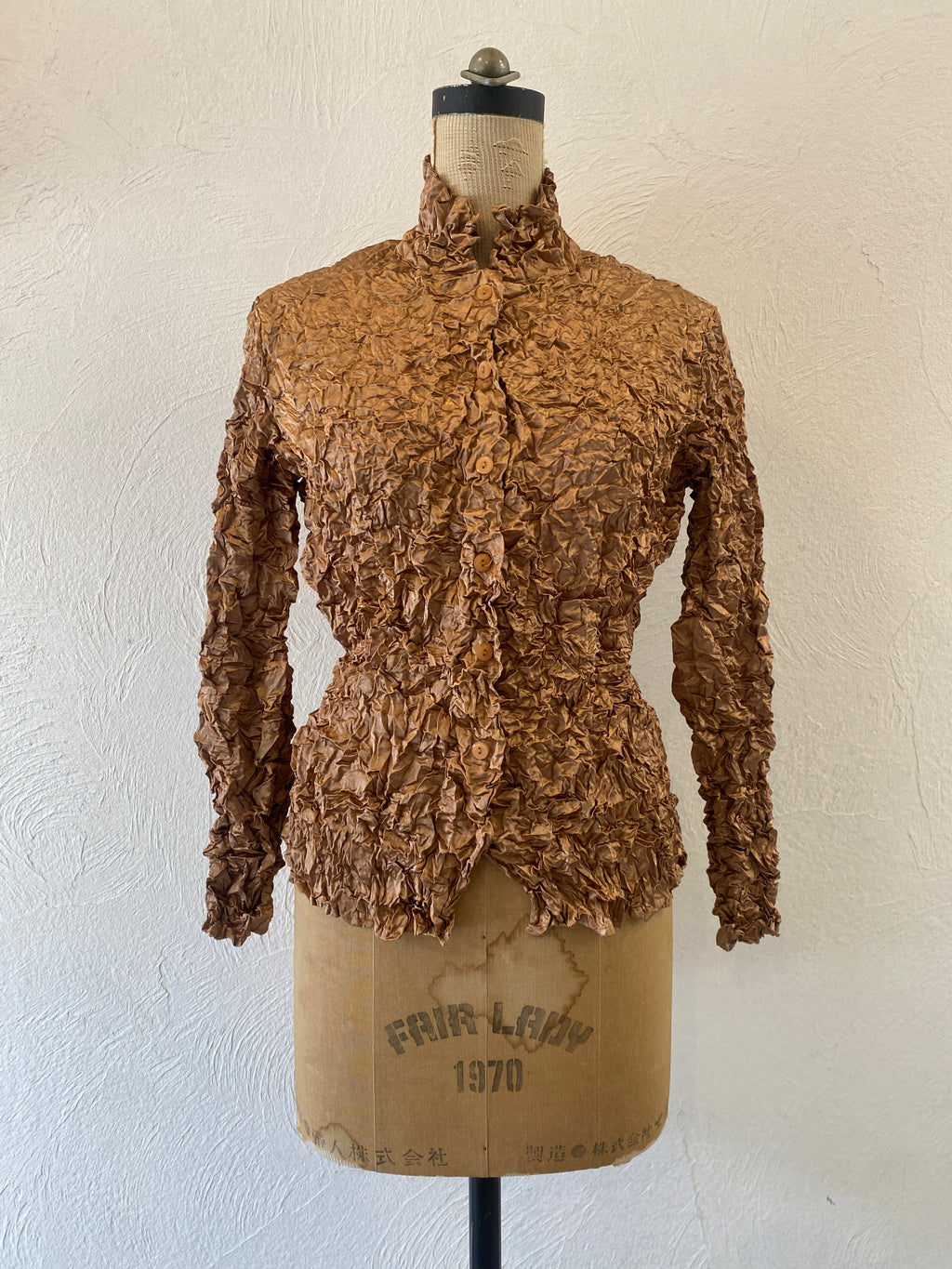 Wrinkle processing bronze blouse