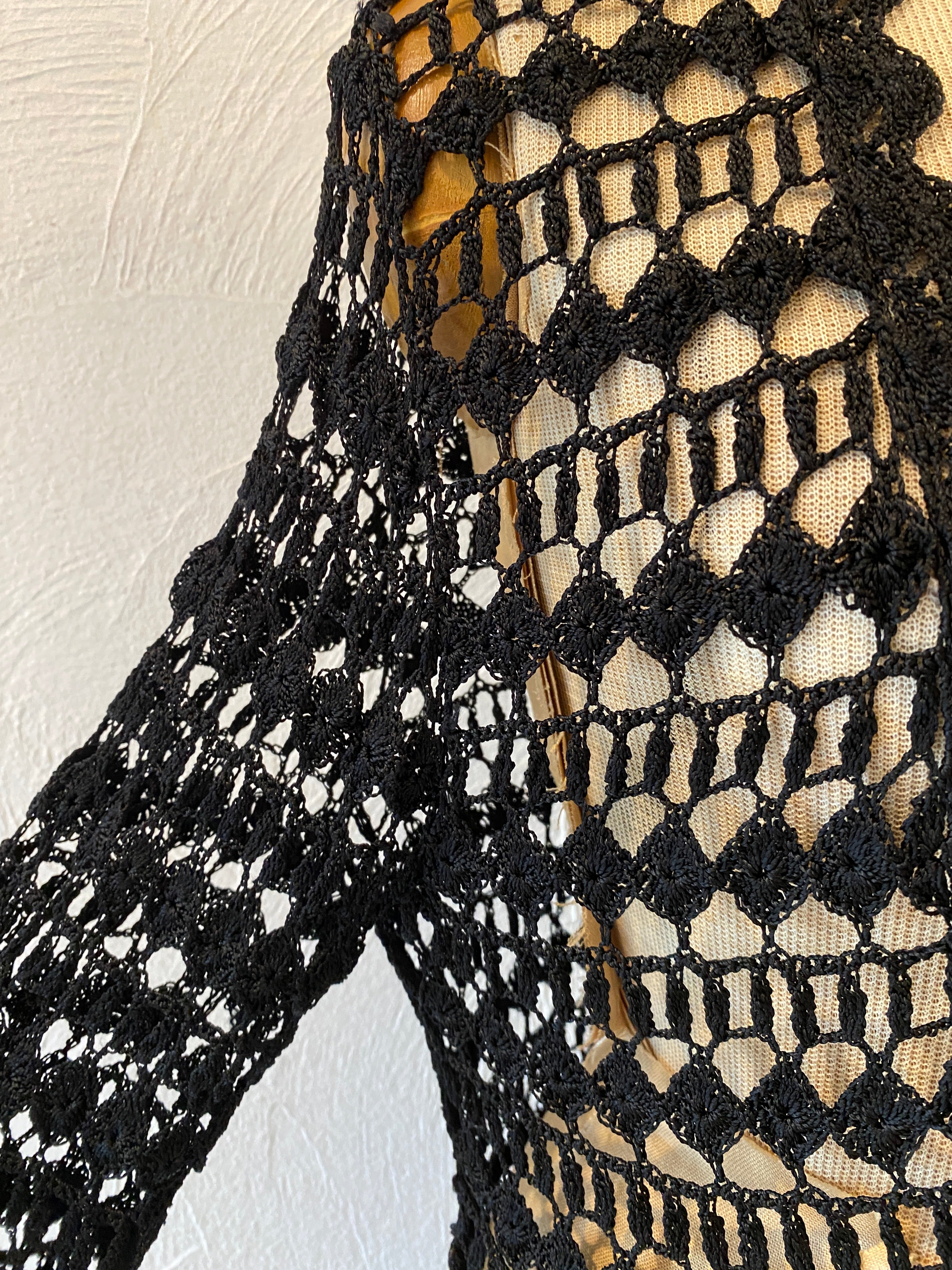 black motif cardigan