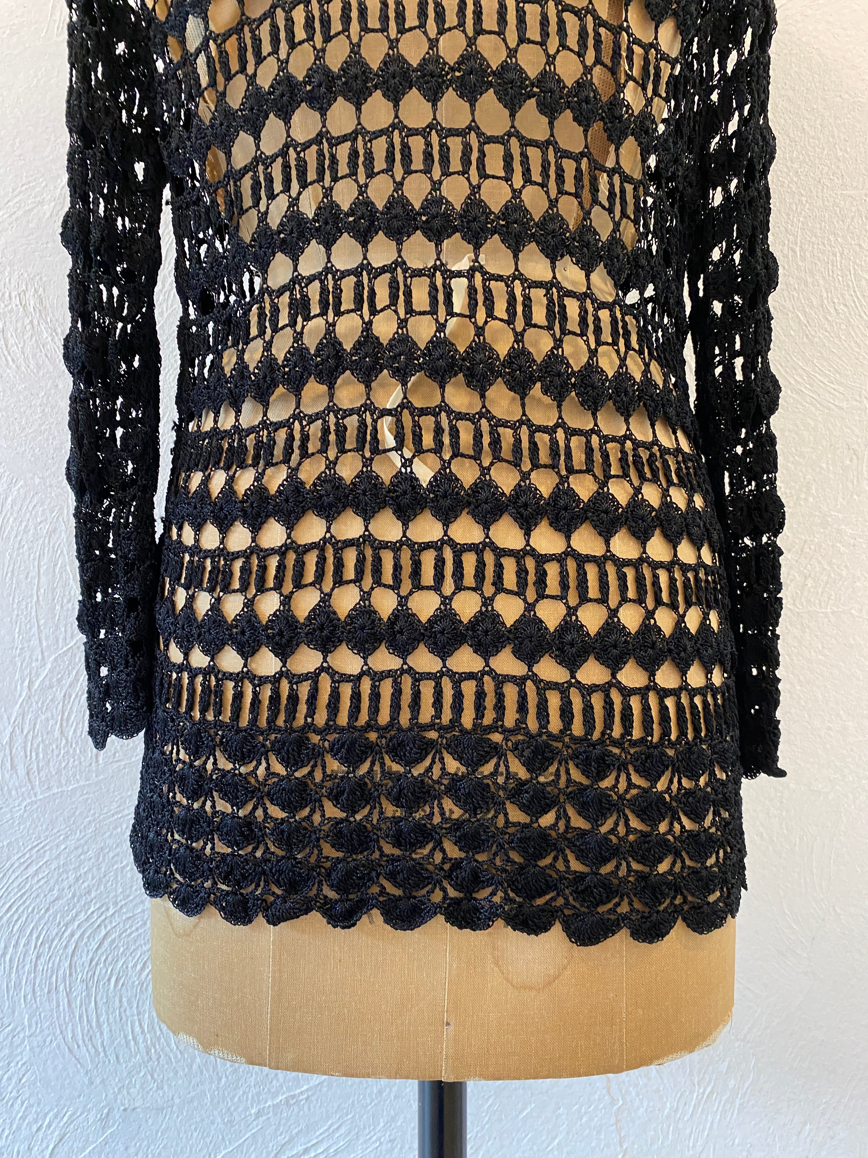 black motif cardigan