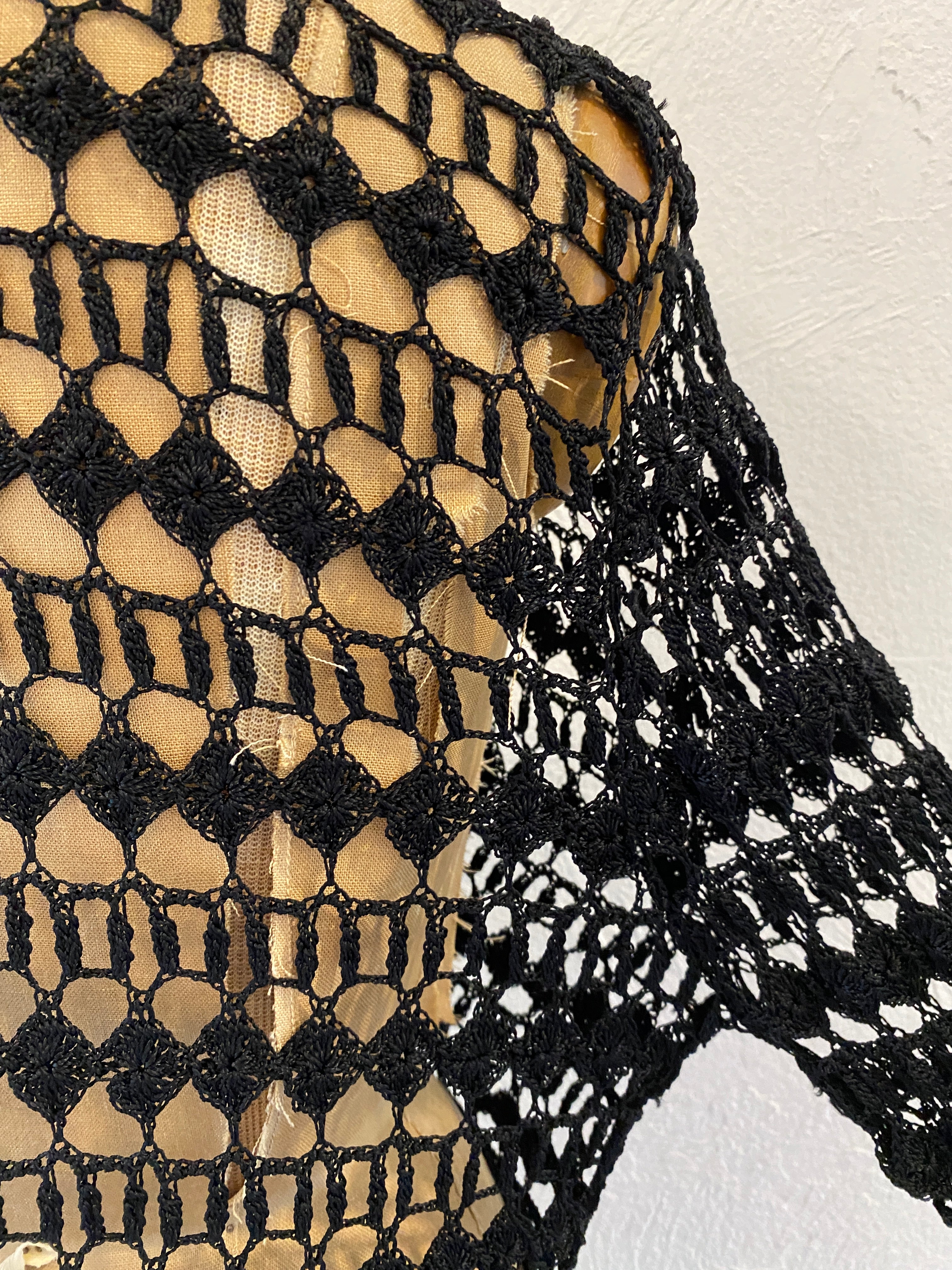black motif cardigan
