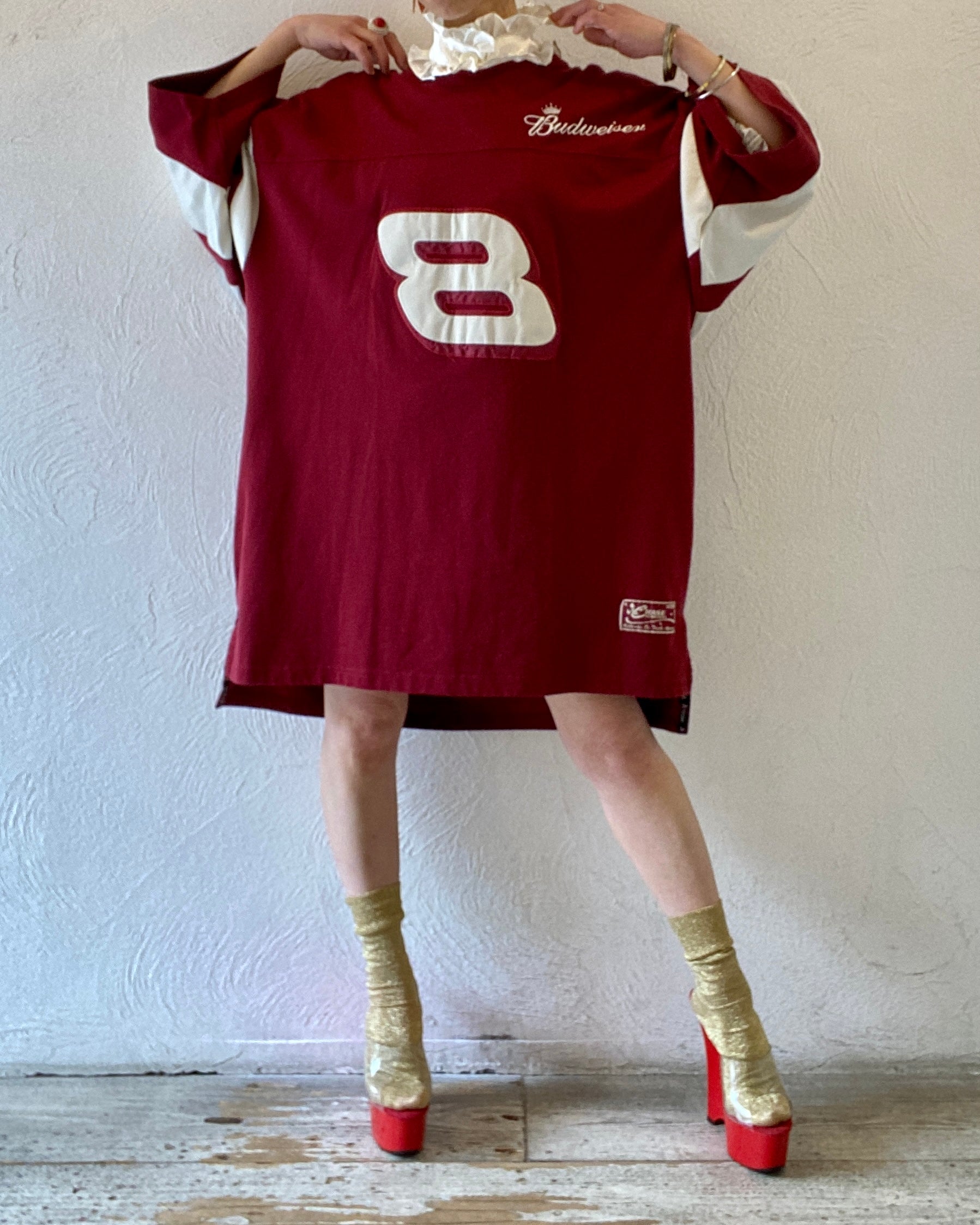 mega size number T