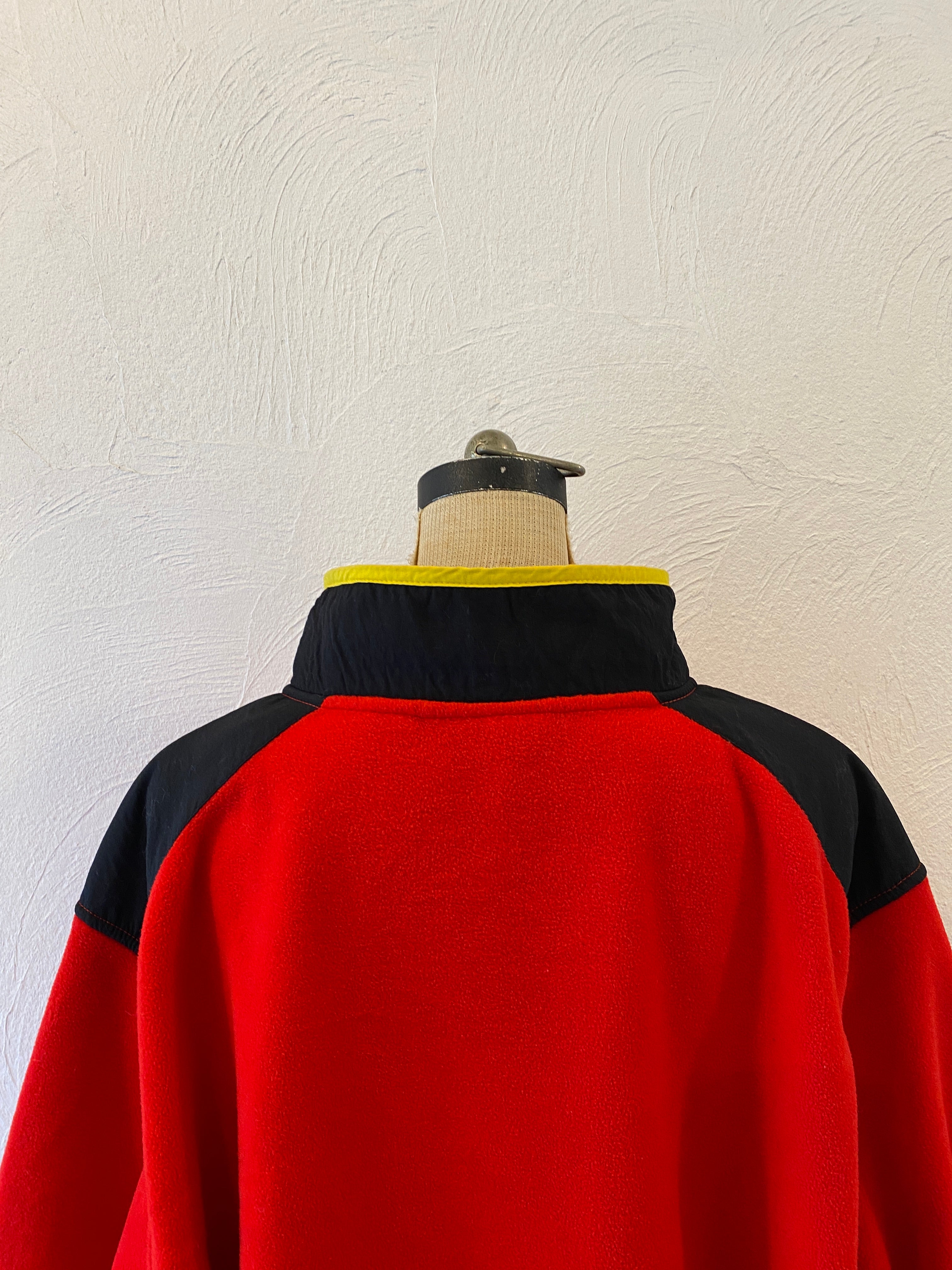 zip red fleece blouson