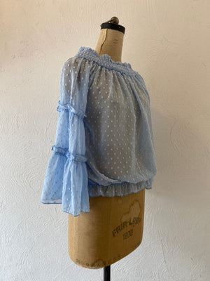 flare sleeve through blouse