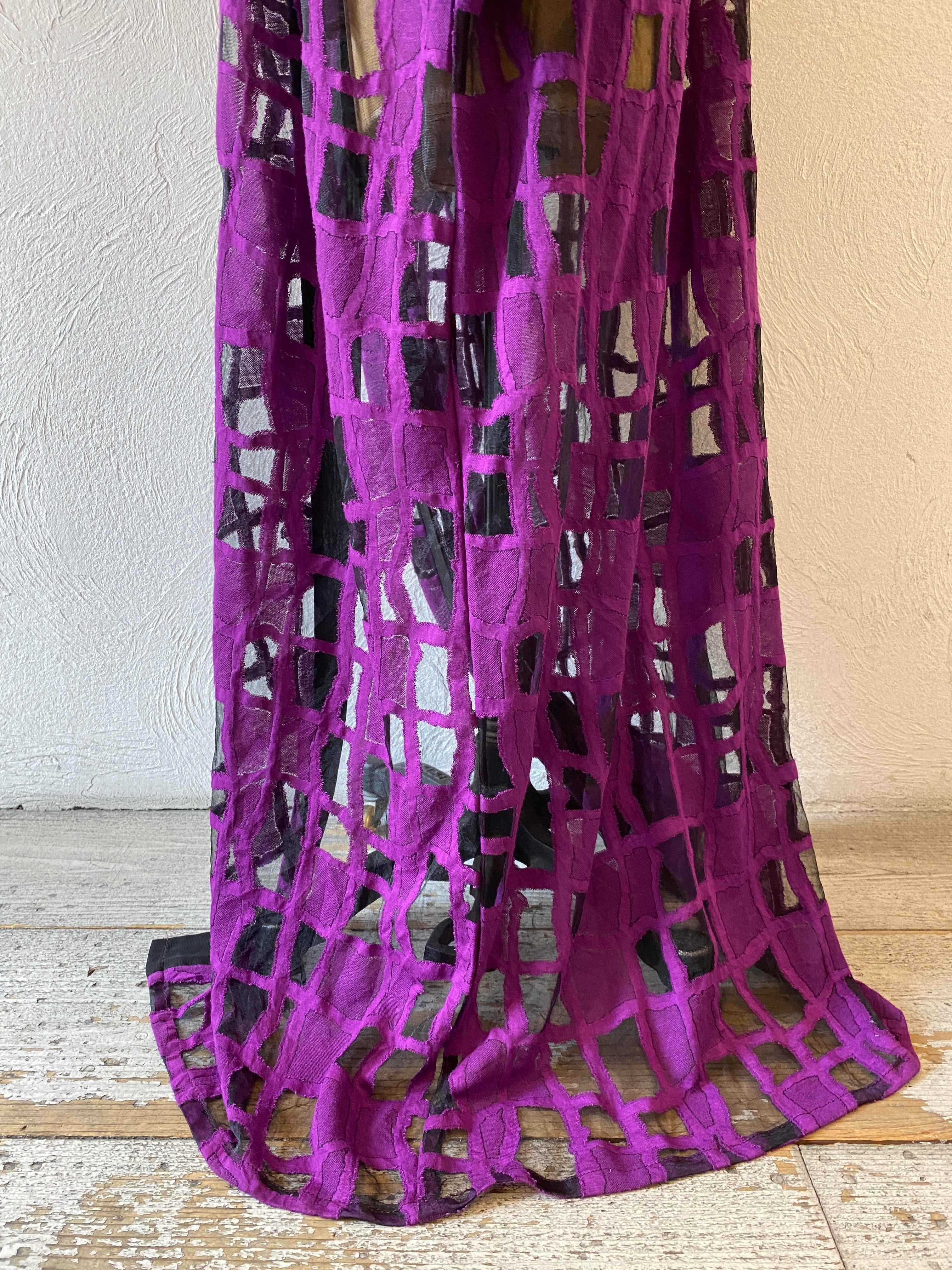 murasaki through gown