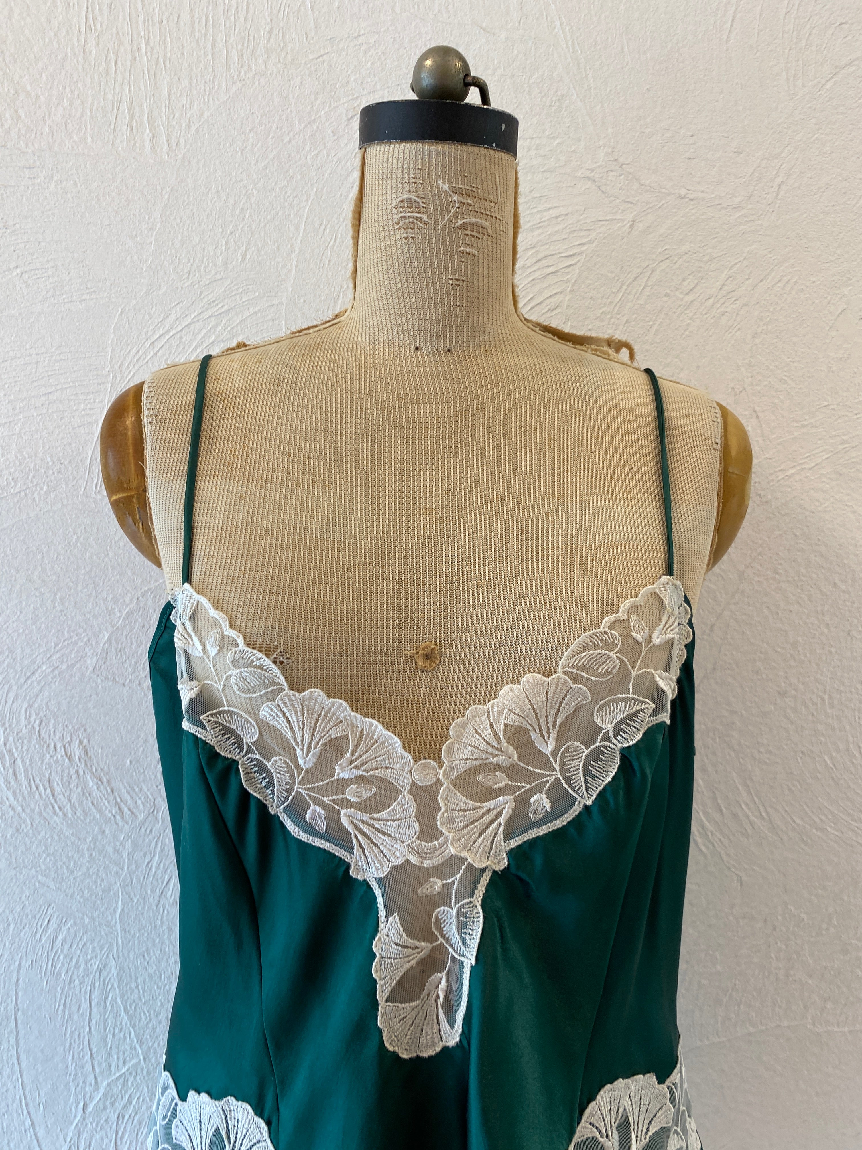 green lace camisole