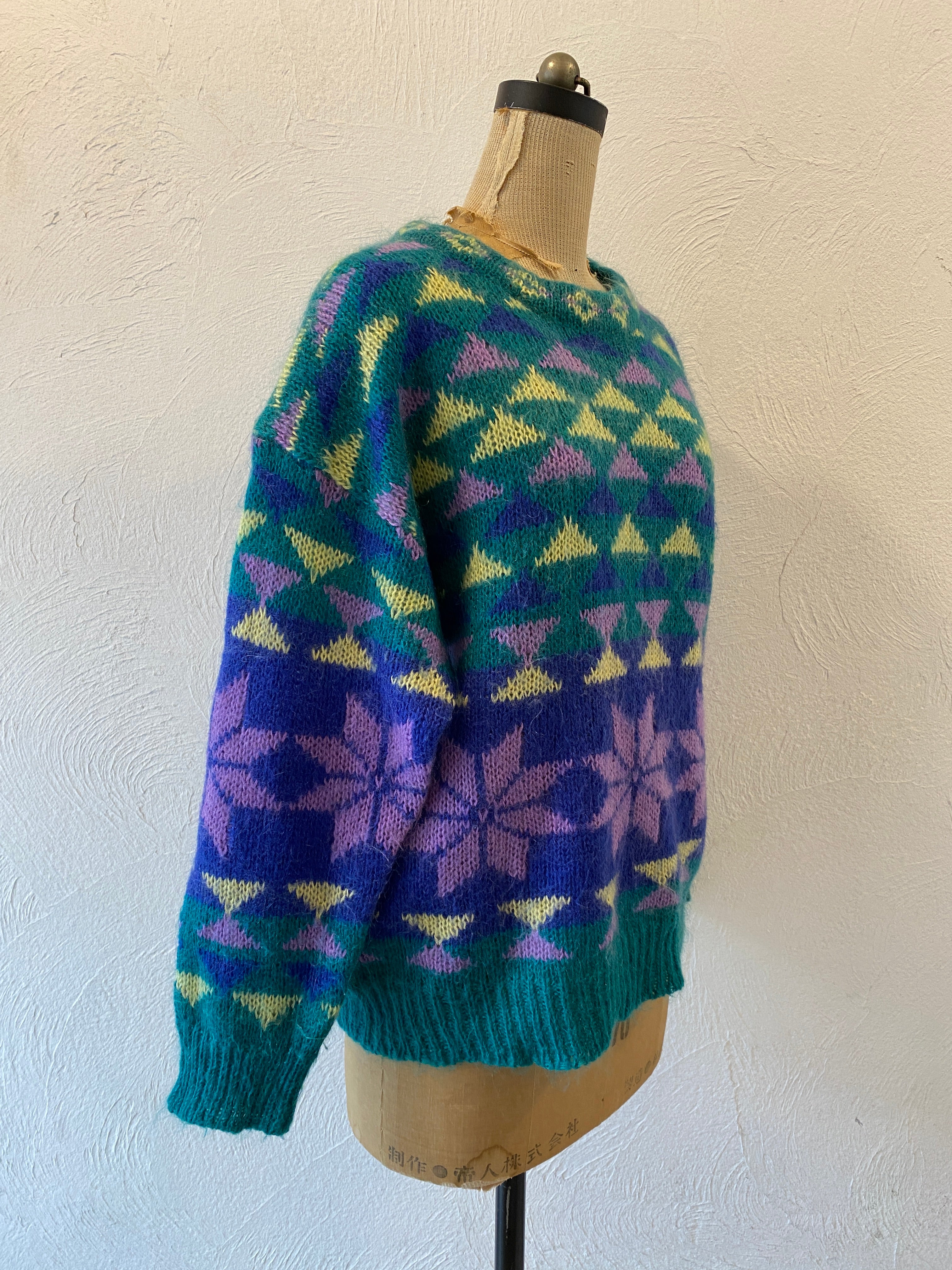 mohair triangle knit