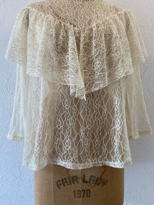 big flare lace blouse