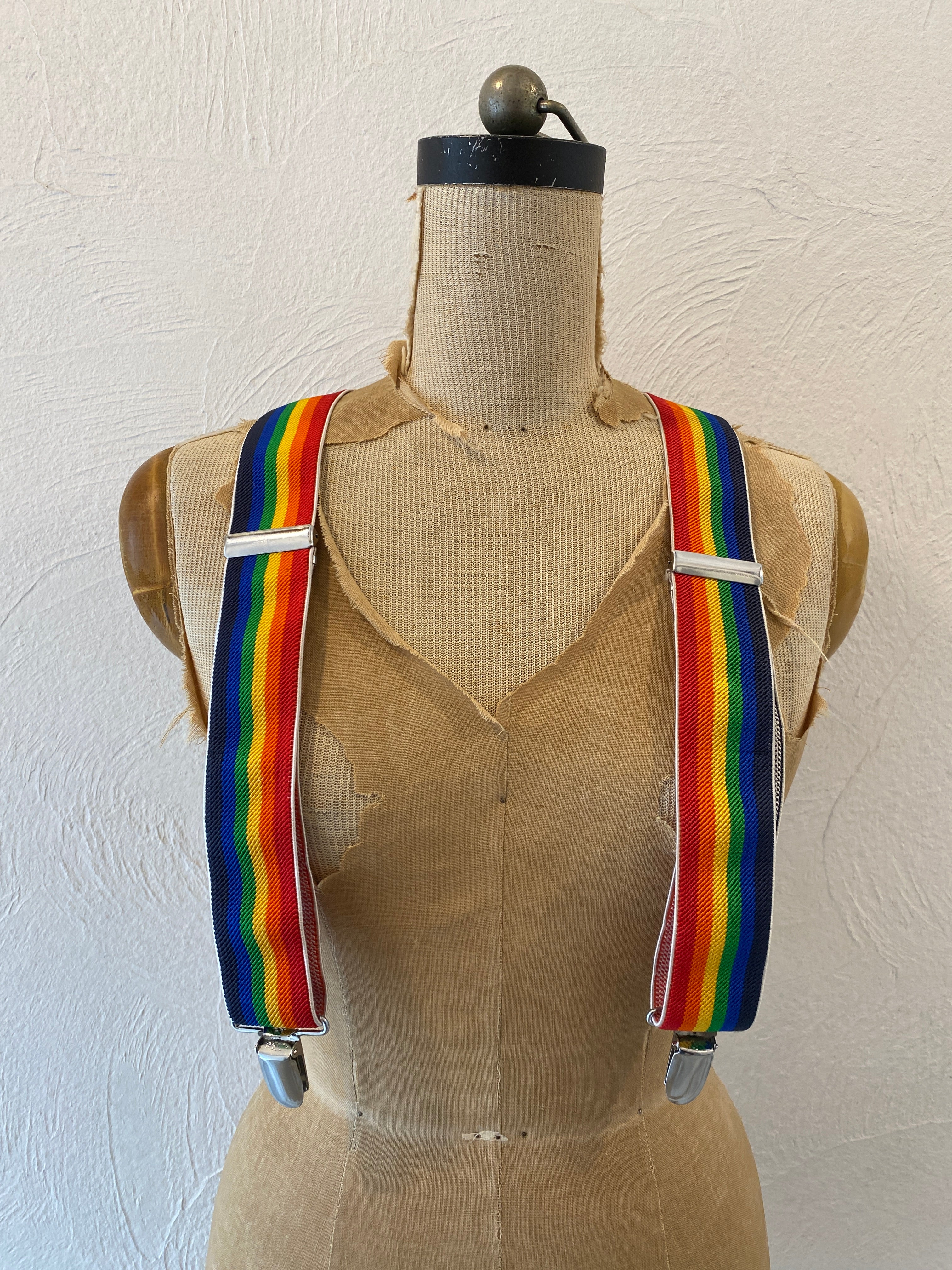 rainbow suspender