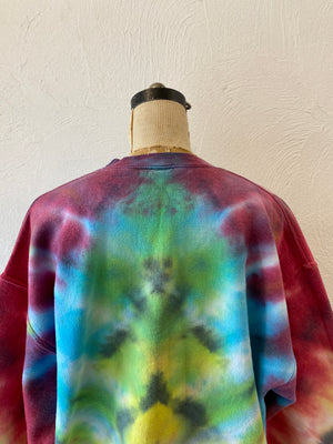 tie-dye sweat