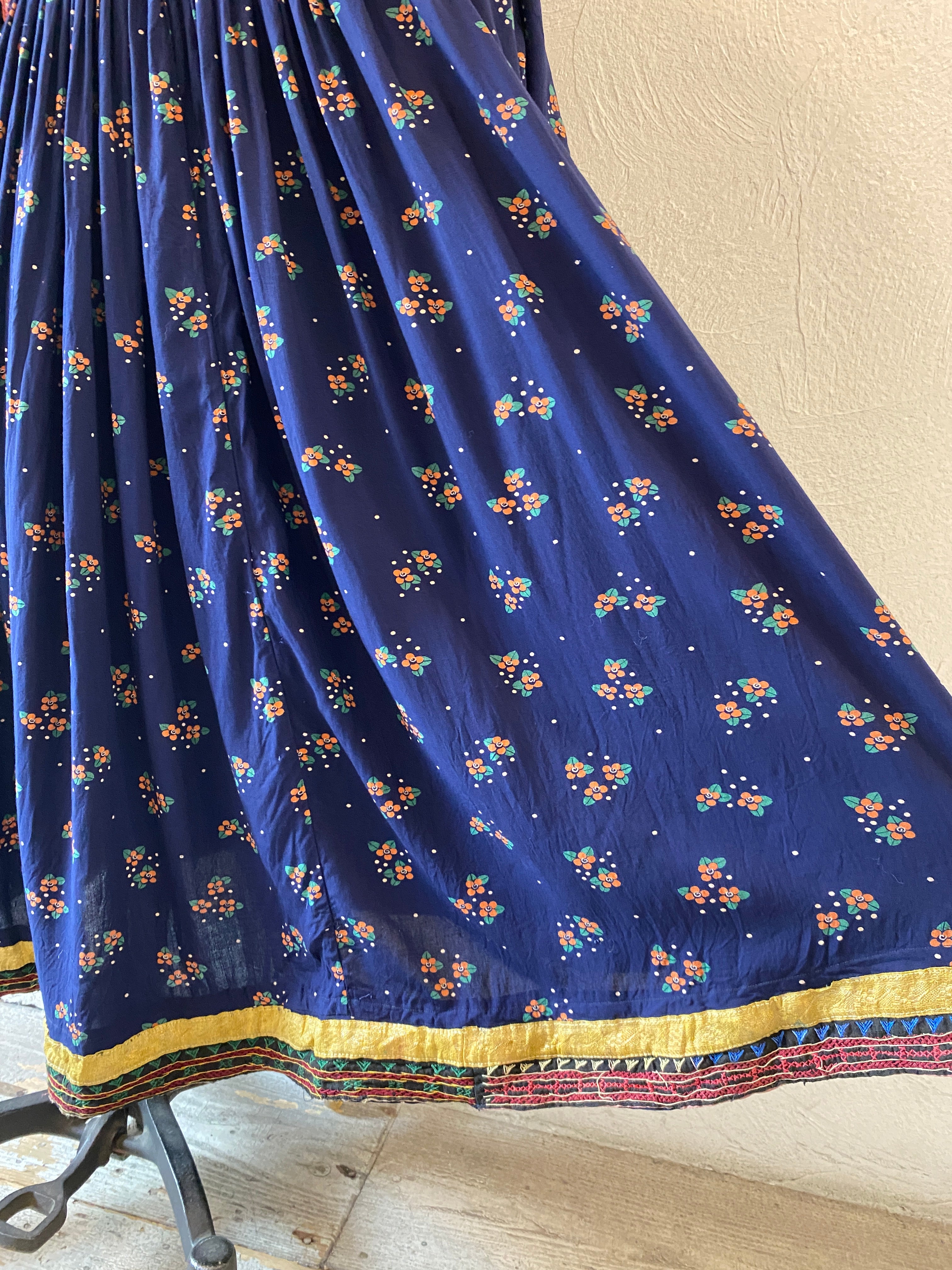hand embroidery dress