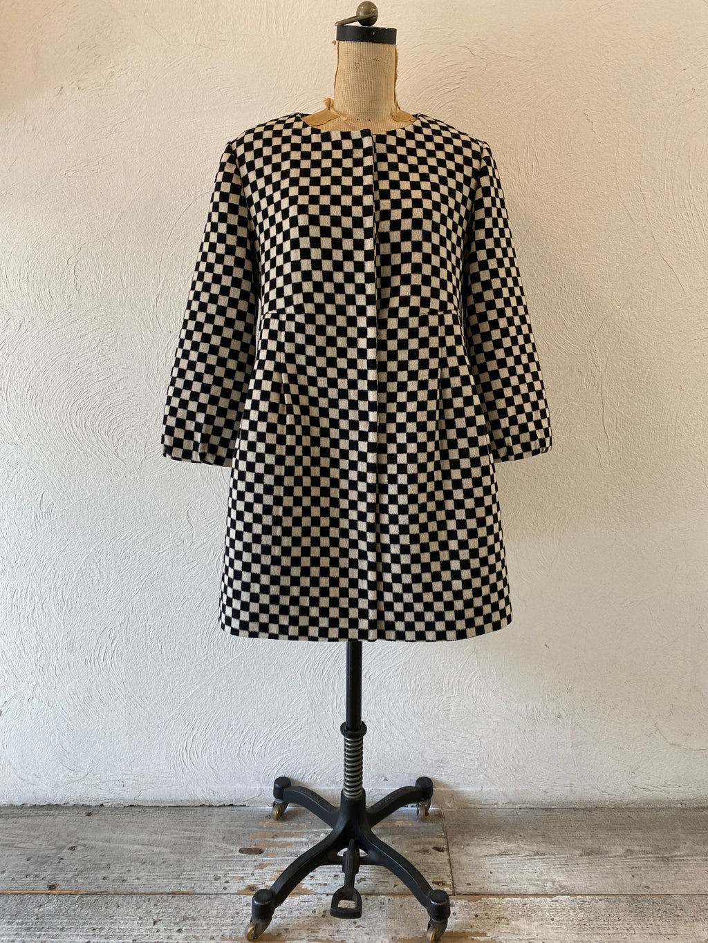 checker half coat