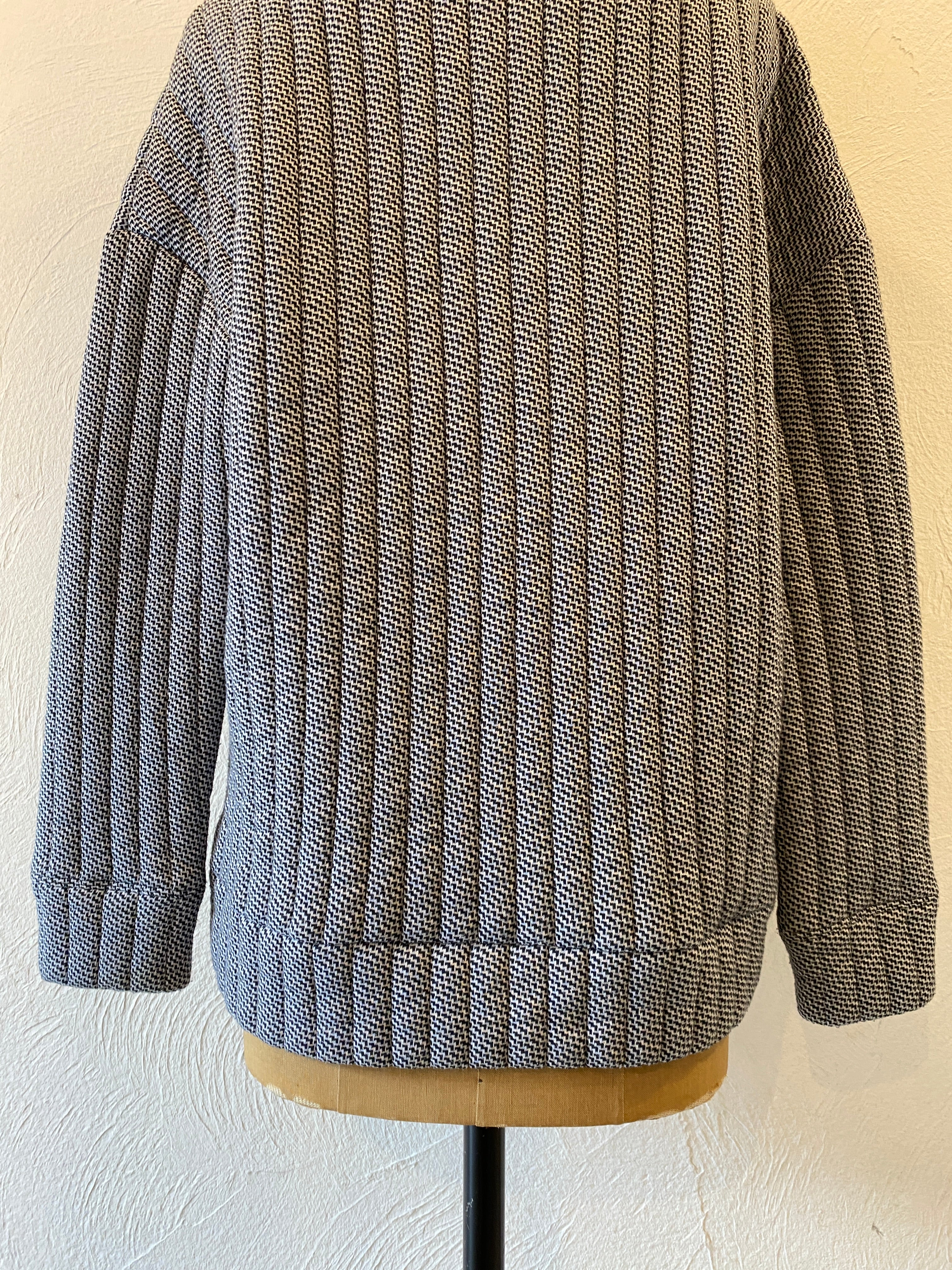 padding pullover