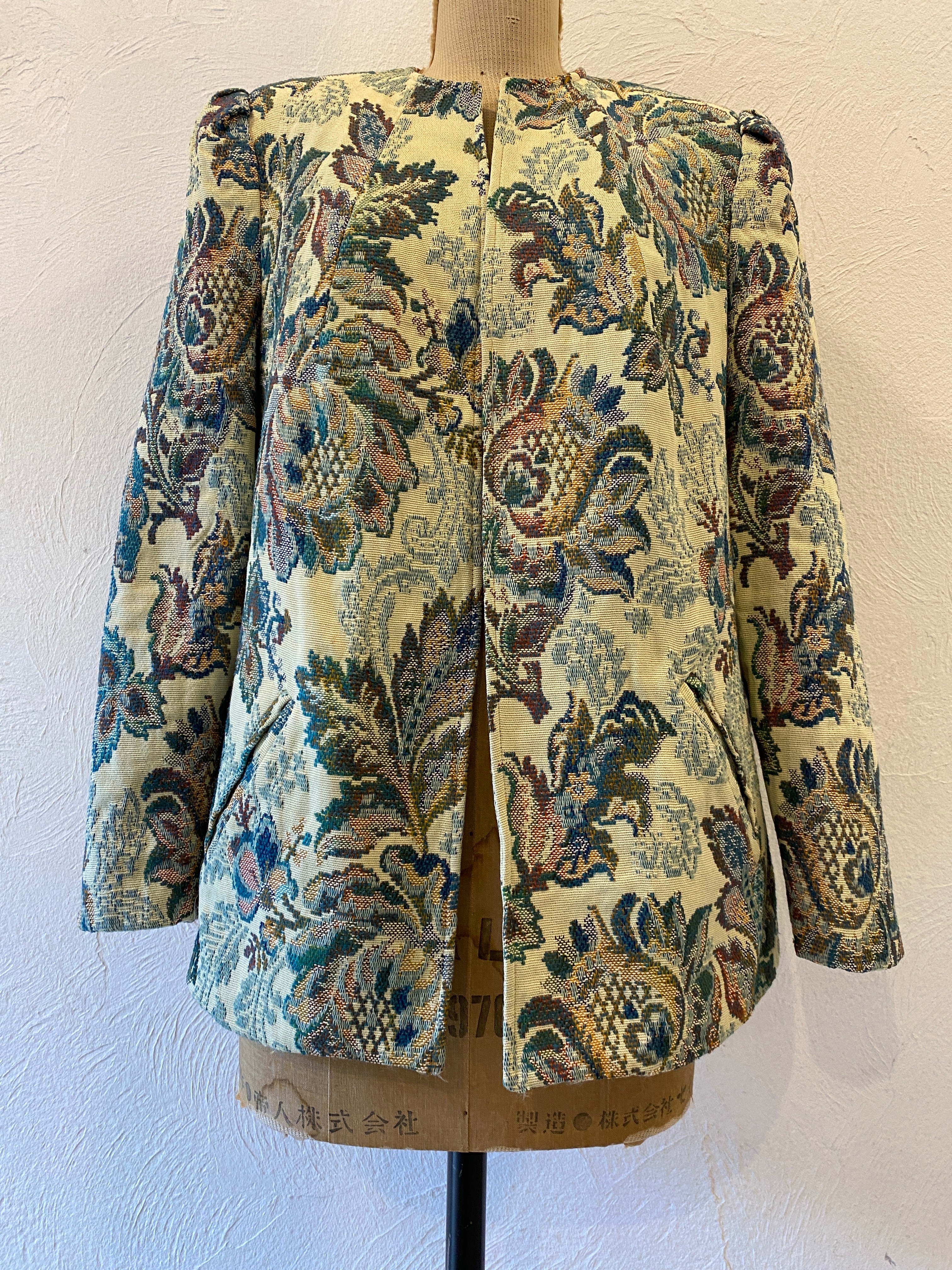 jacquard flower jacket