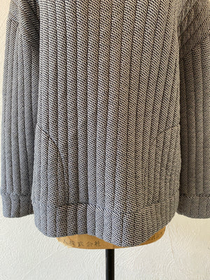 padding quilt pullover