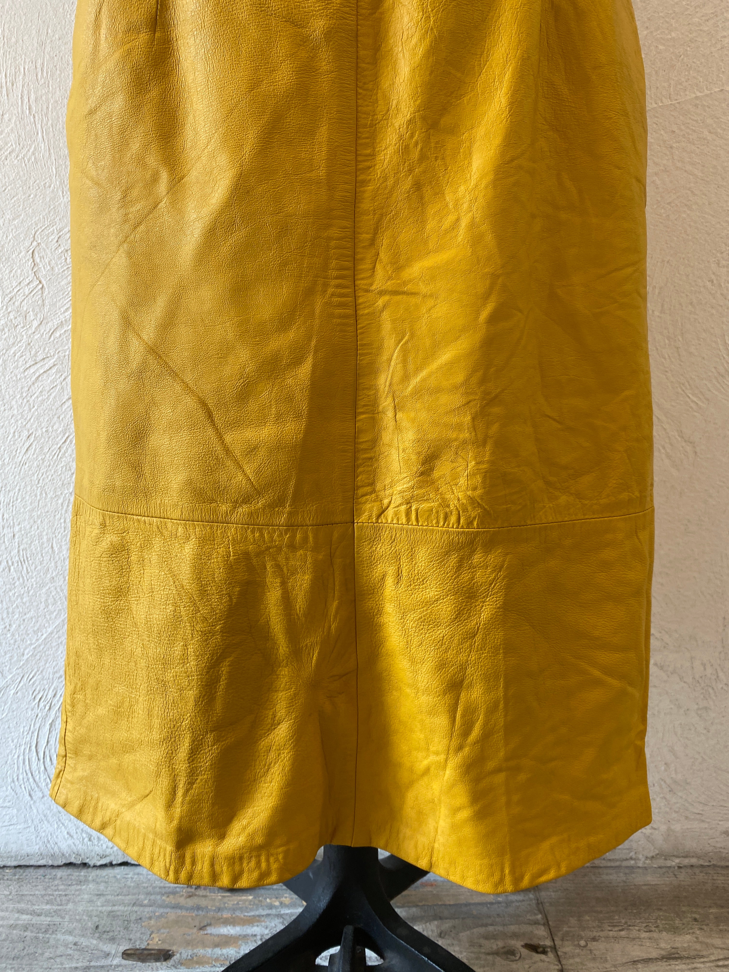 yellow leather skirt