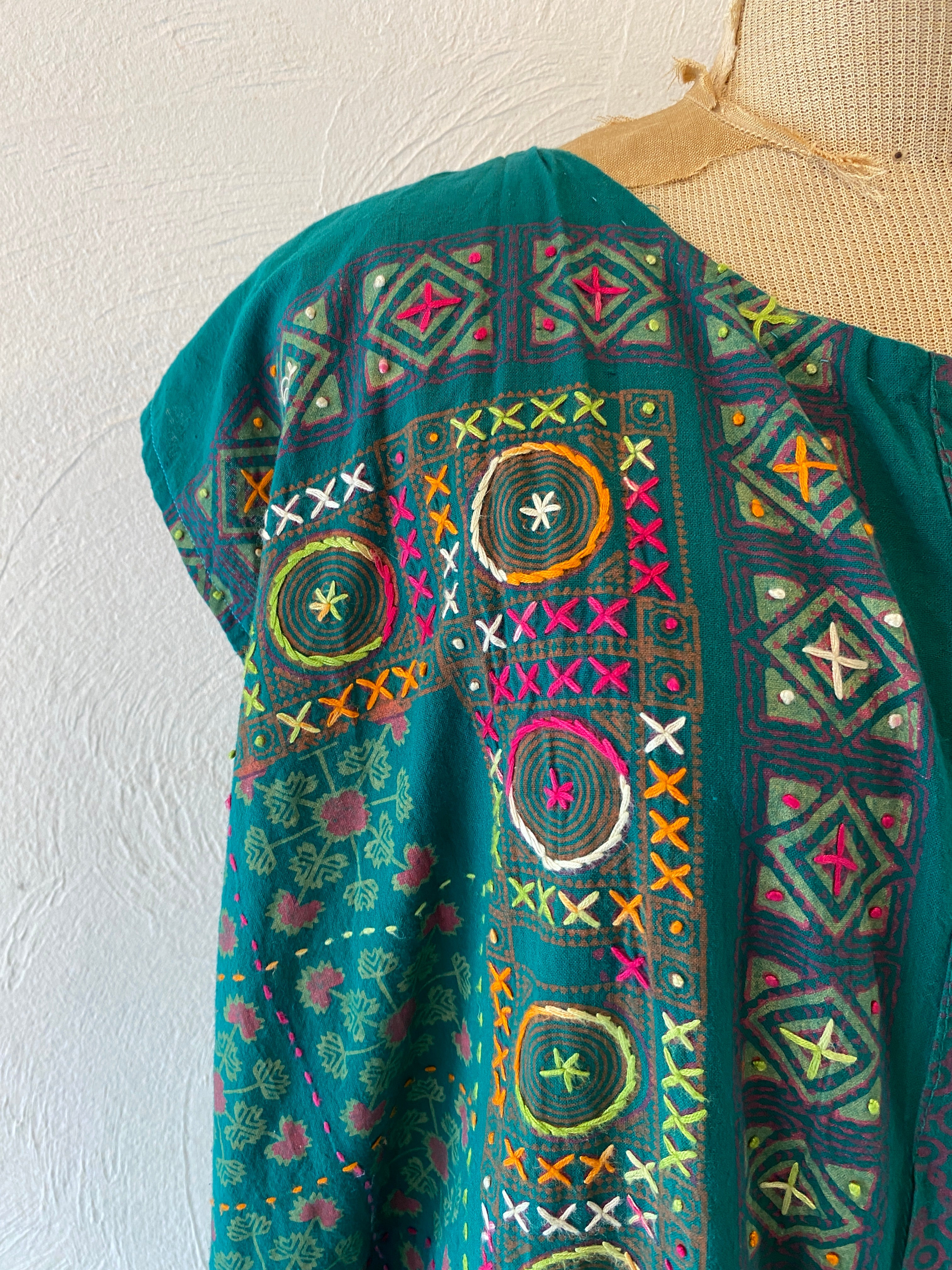 embroidery long vest