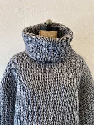 padding pullover