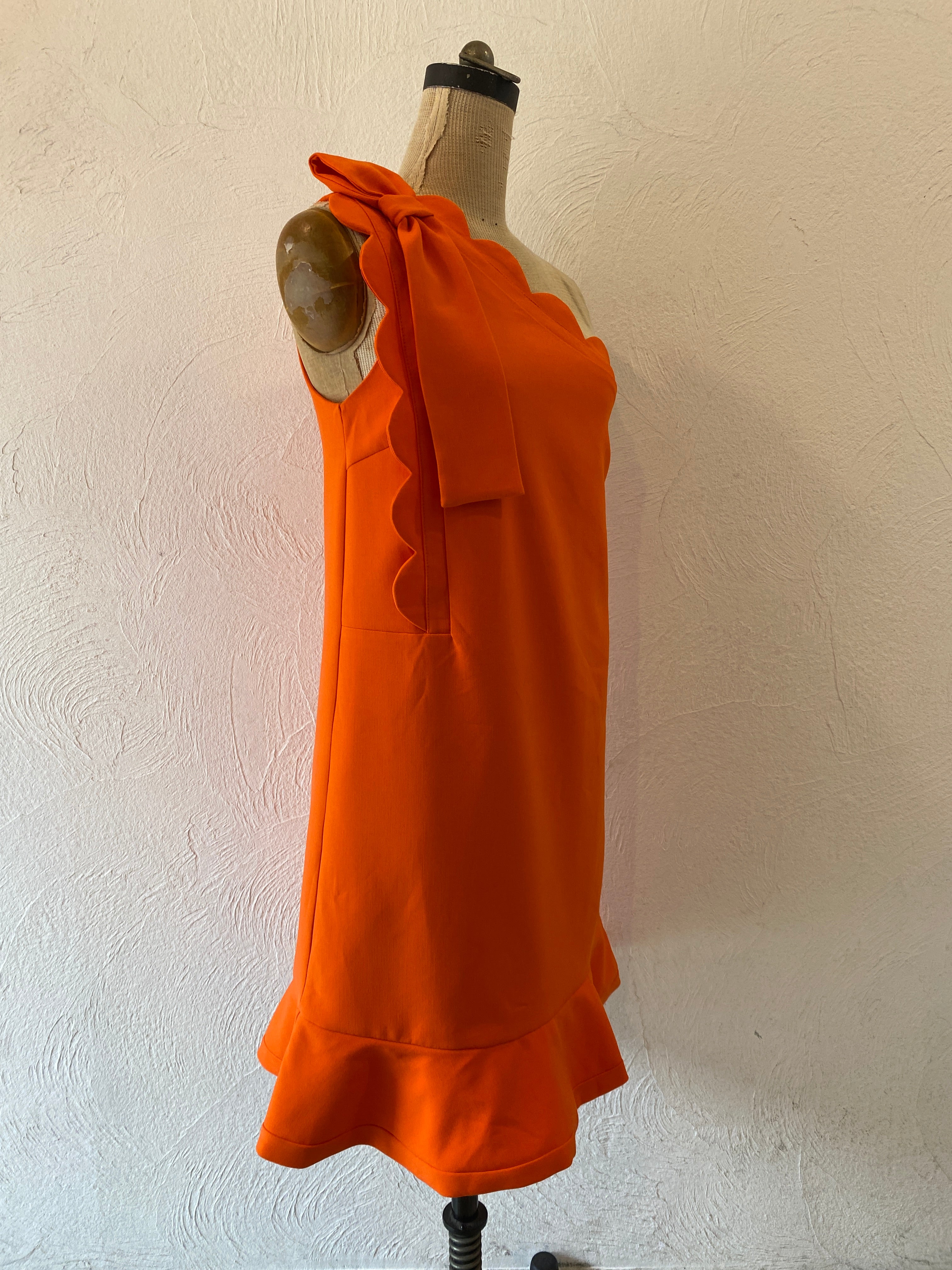 scallop orange dress