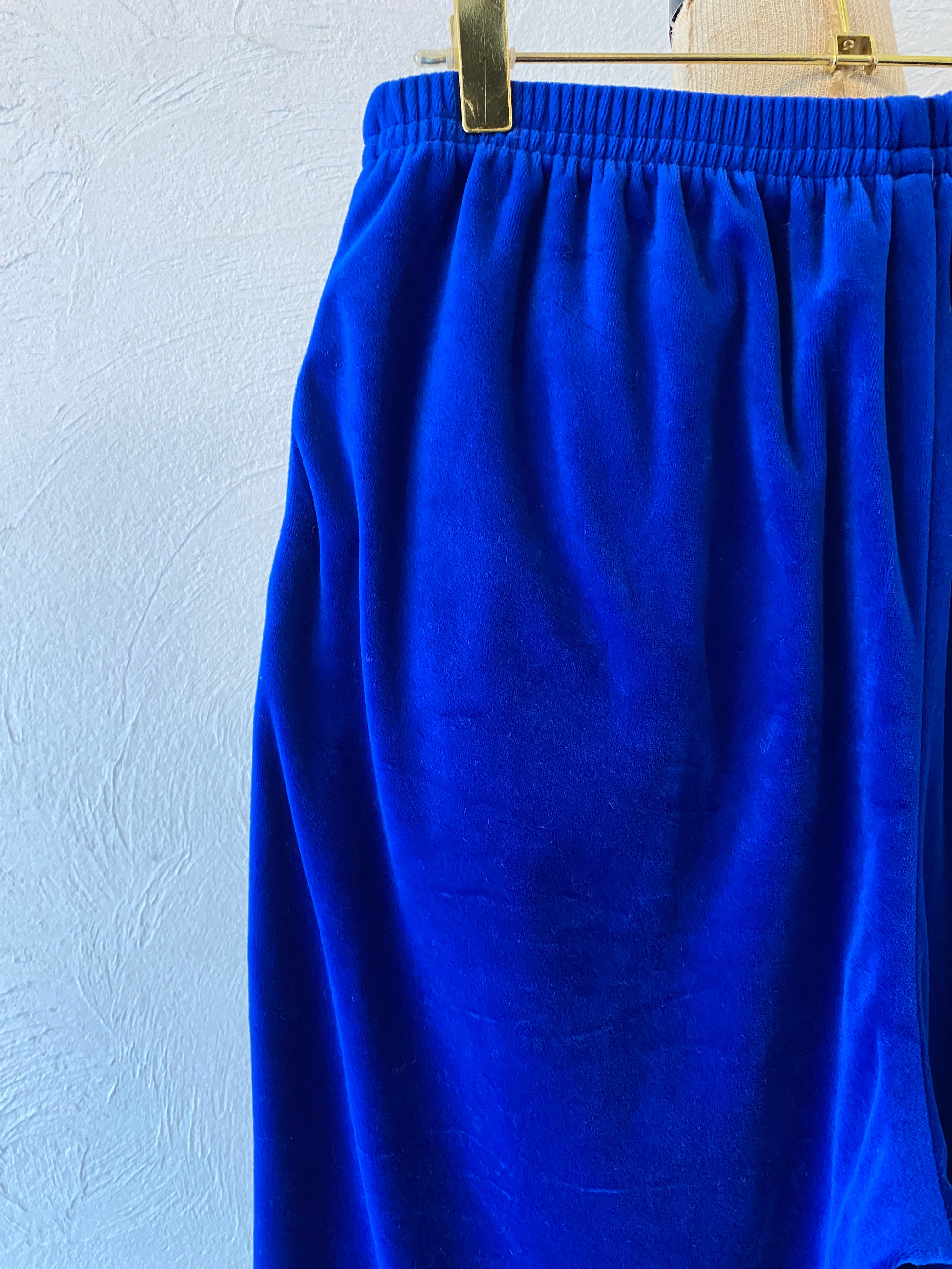 deep blue pants