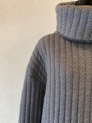 padding pullover