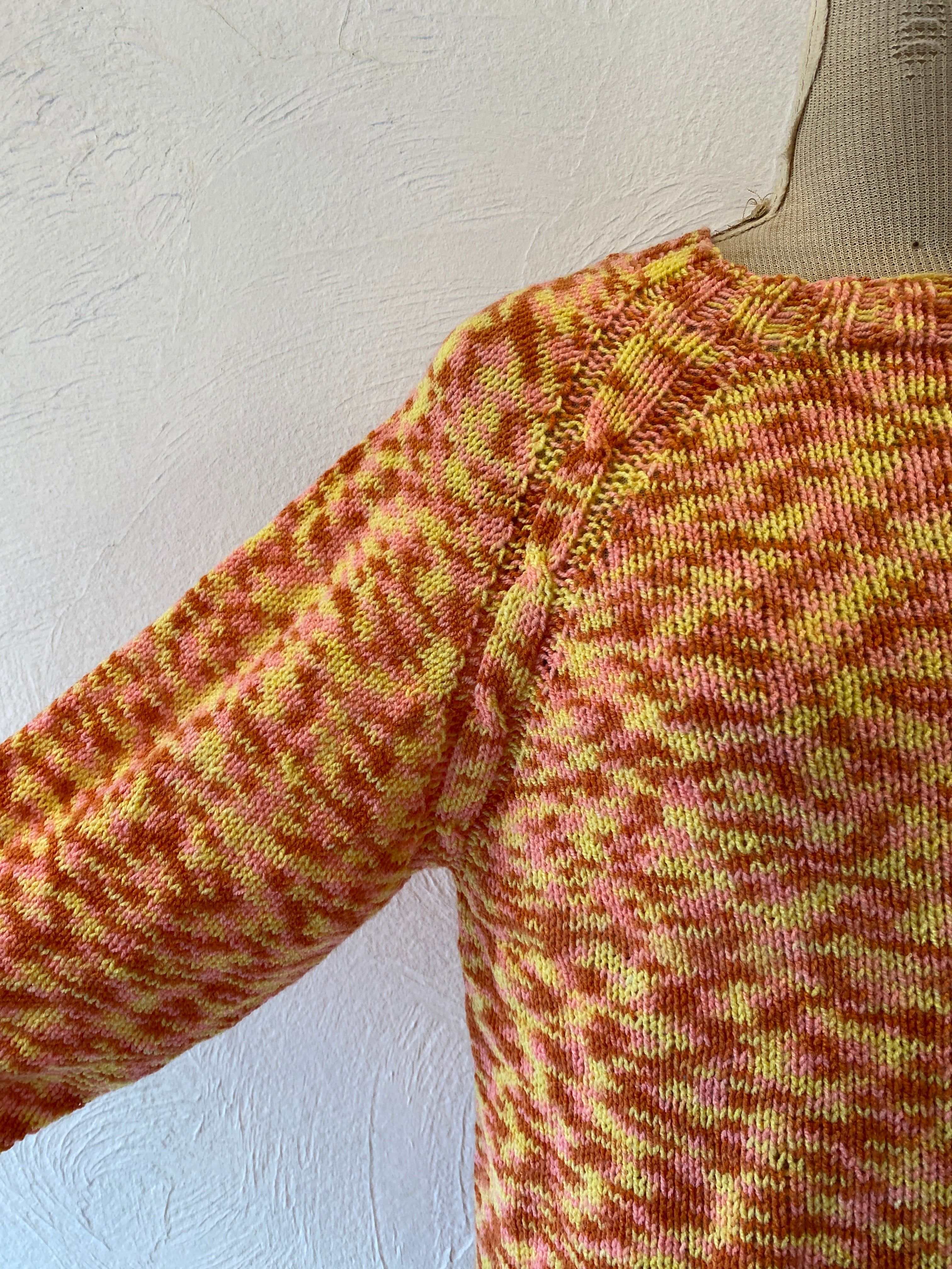 marble orange knit