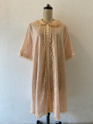 old ribbonlace gown