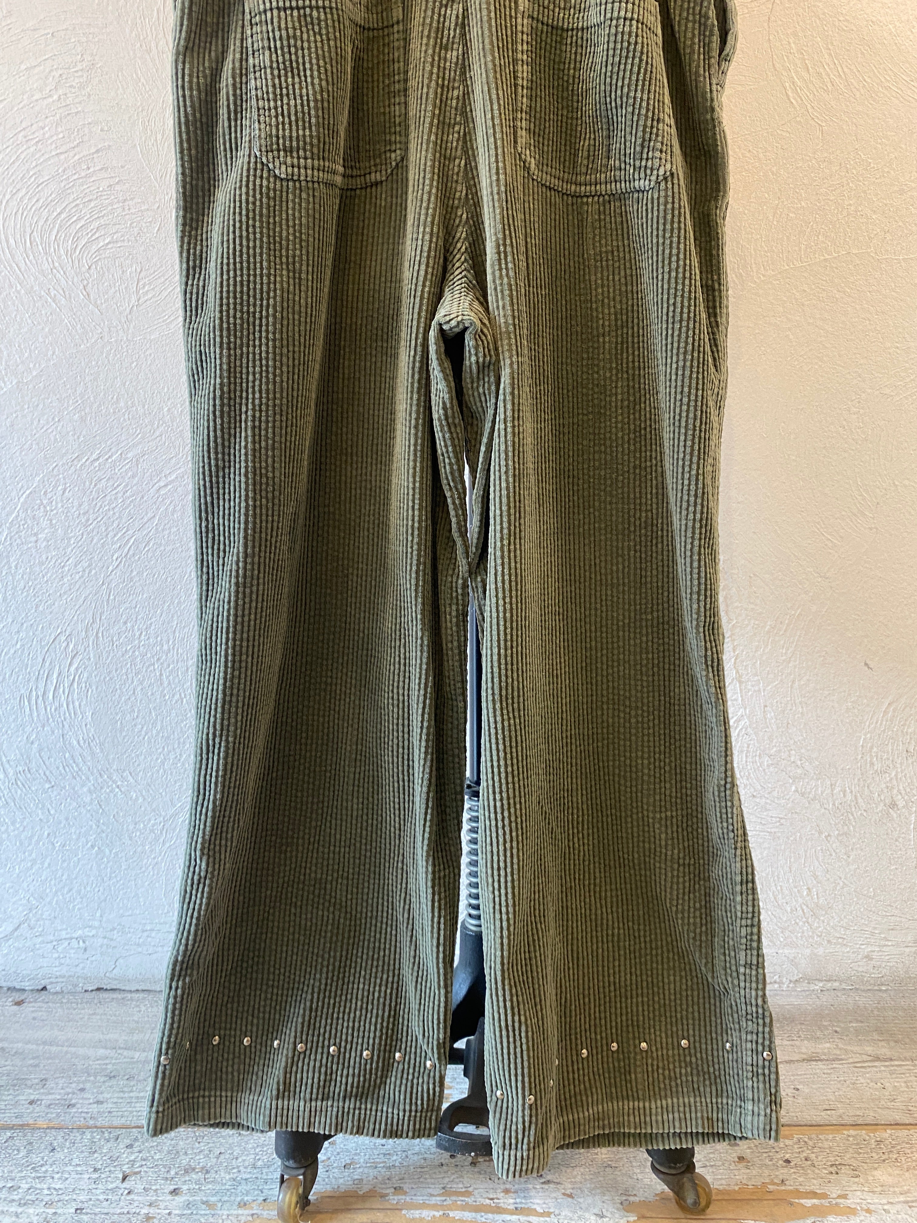 studs corduroy overall