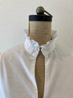 volume sleeve short blouse