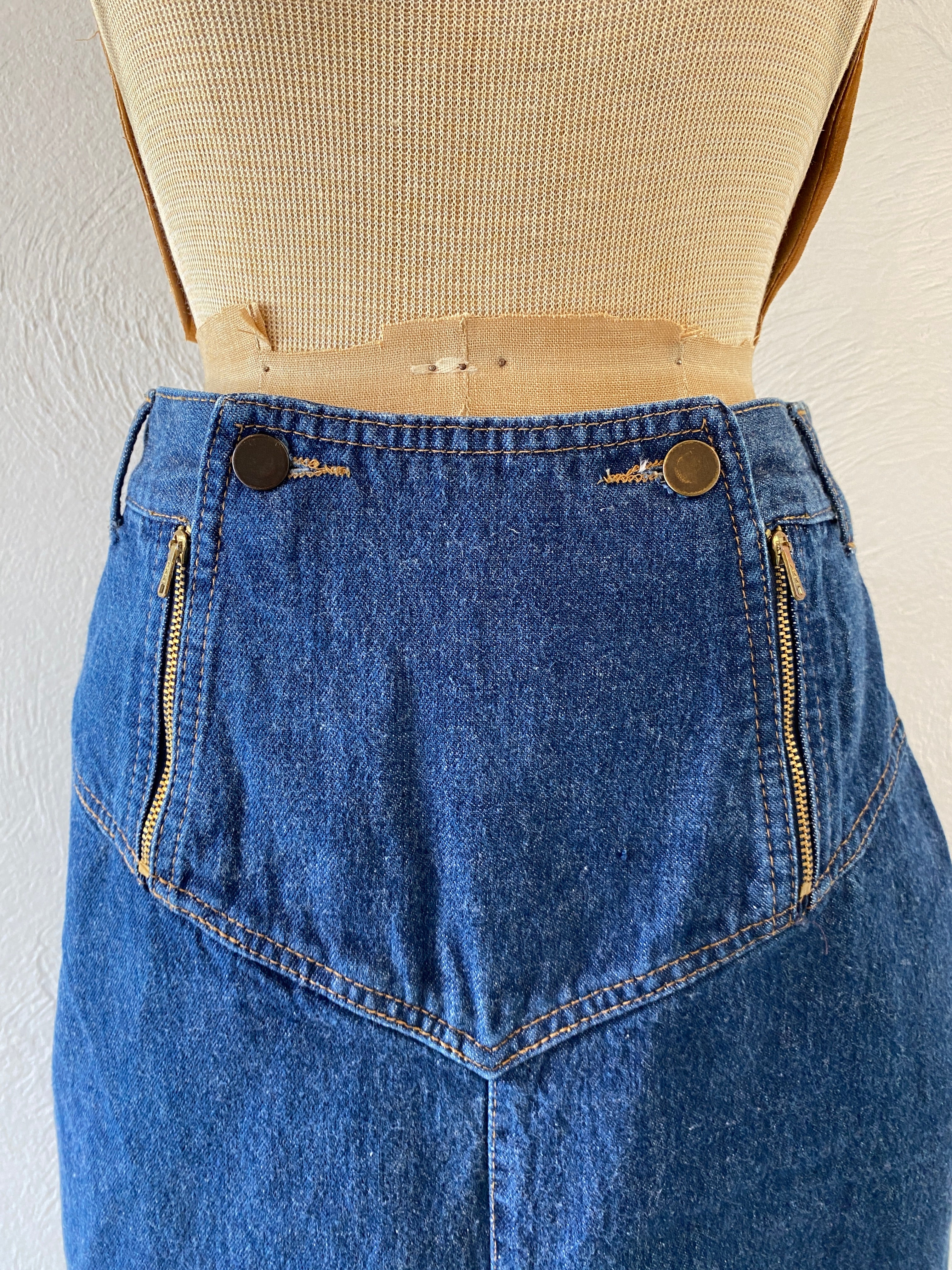 side zip denim skirt