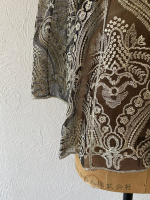 gold embroidery lace blouse