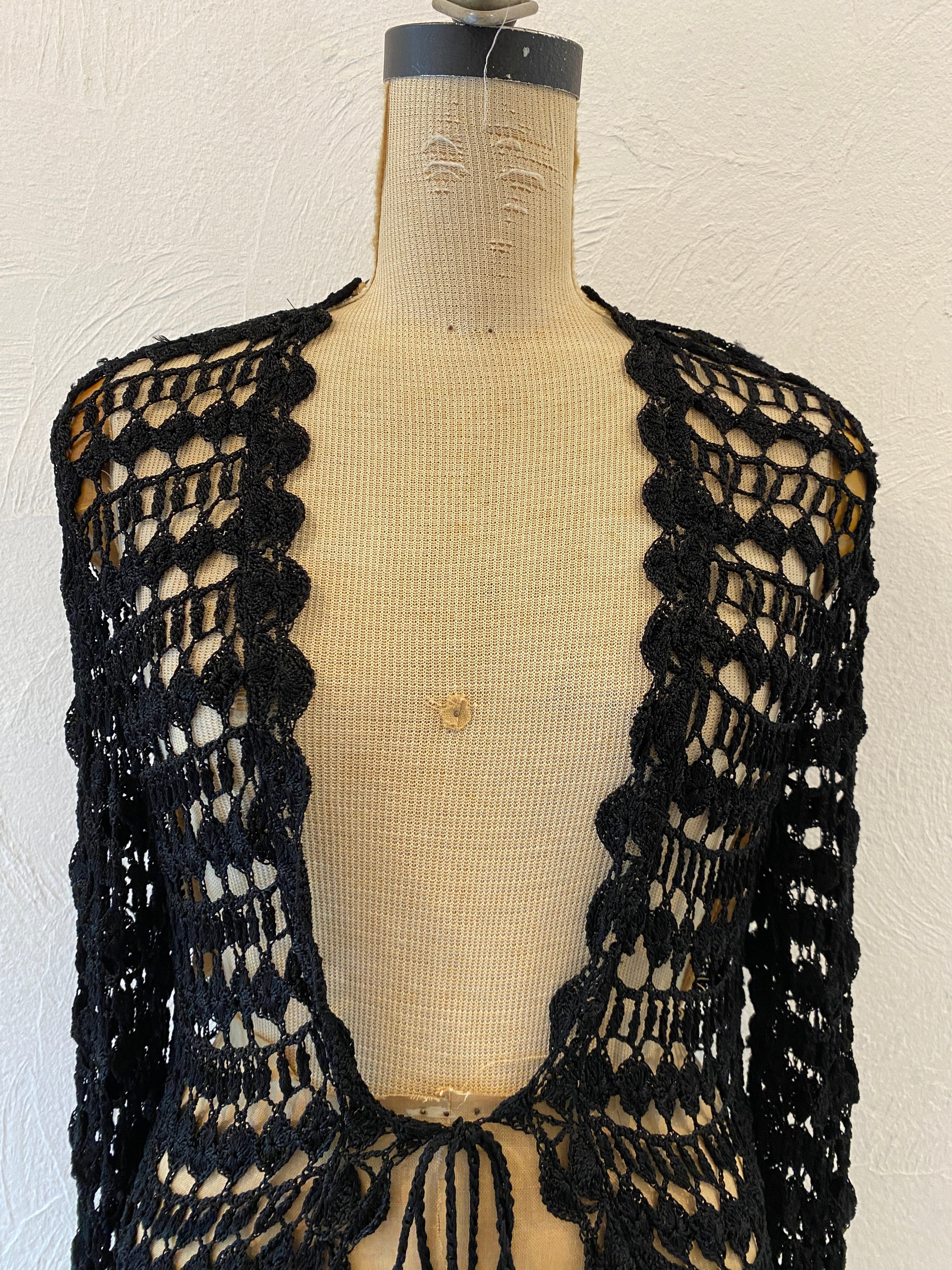 black motif cardigan